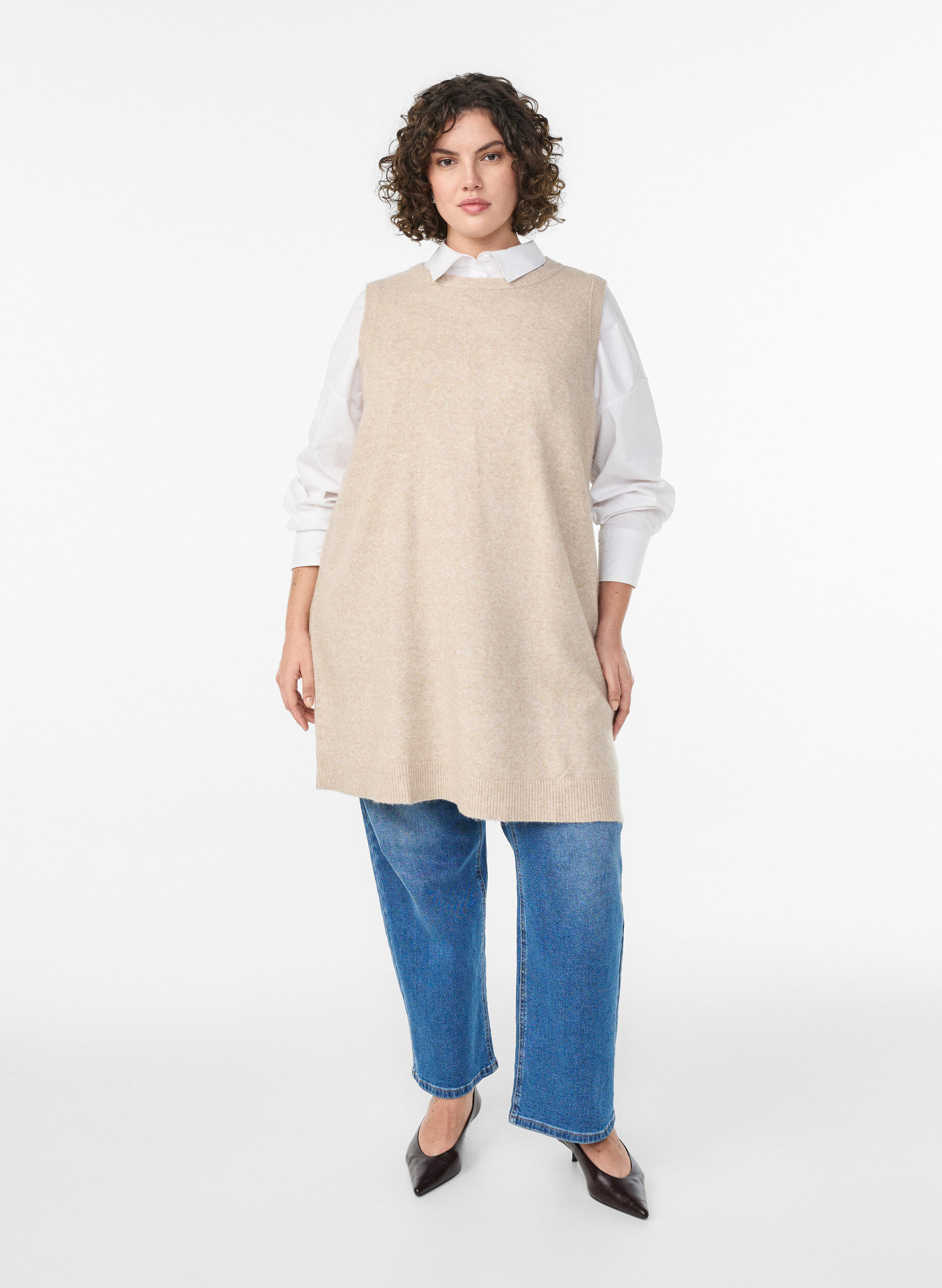 ZizziKurzes &auml;rmelloses Strickkleid, Beige, Model image number 1