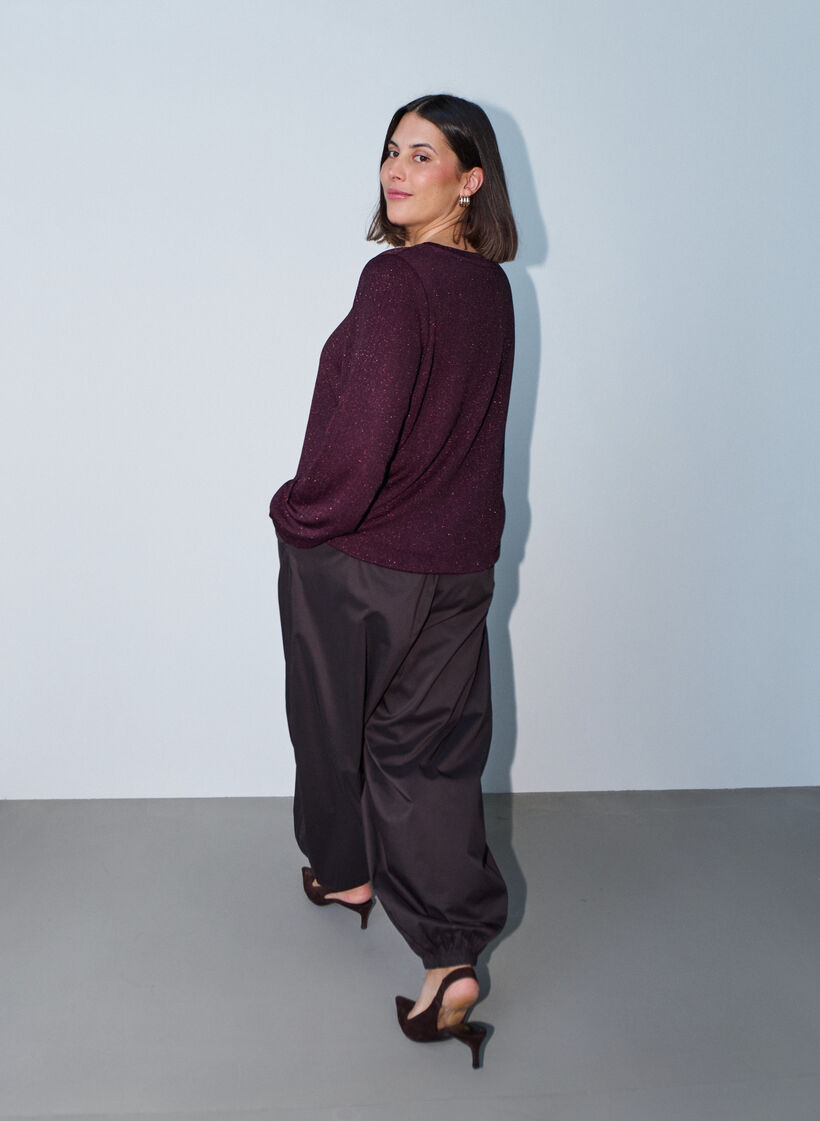 Blouse avec texture verticale et fils scintillants, Bordeaux, Model image number 2