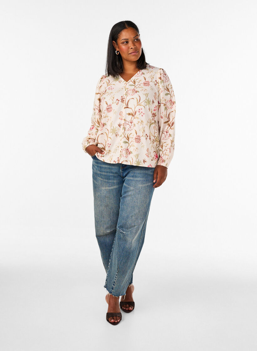 Blouse fleurie en lin et viscose &agrave; manches longues, Vanille, Model image number 1
