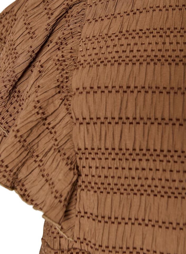 Blouse avec texture smock&eacute;e et manches &agrave; volants, Marron, Packshot image number 2