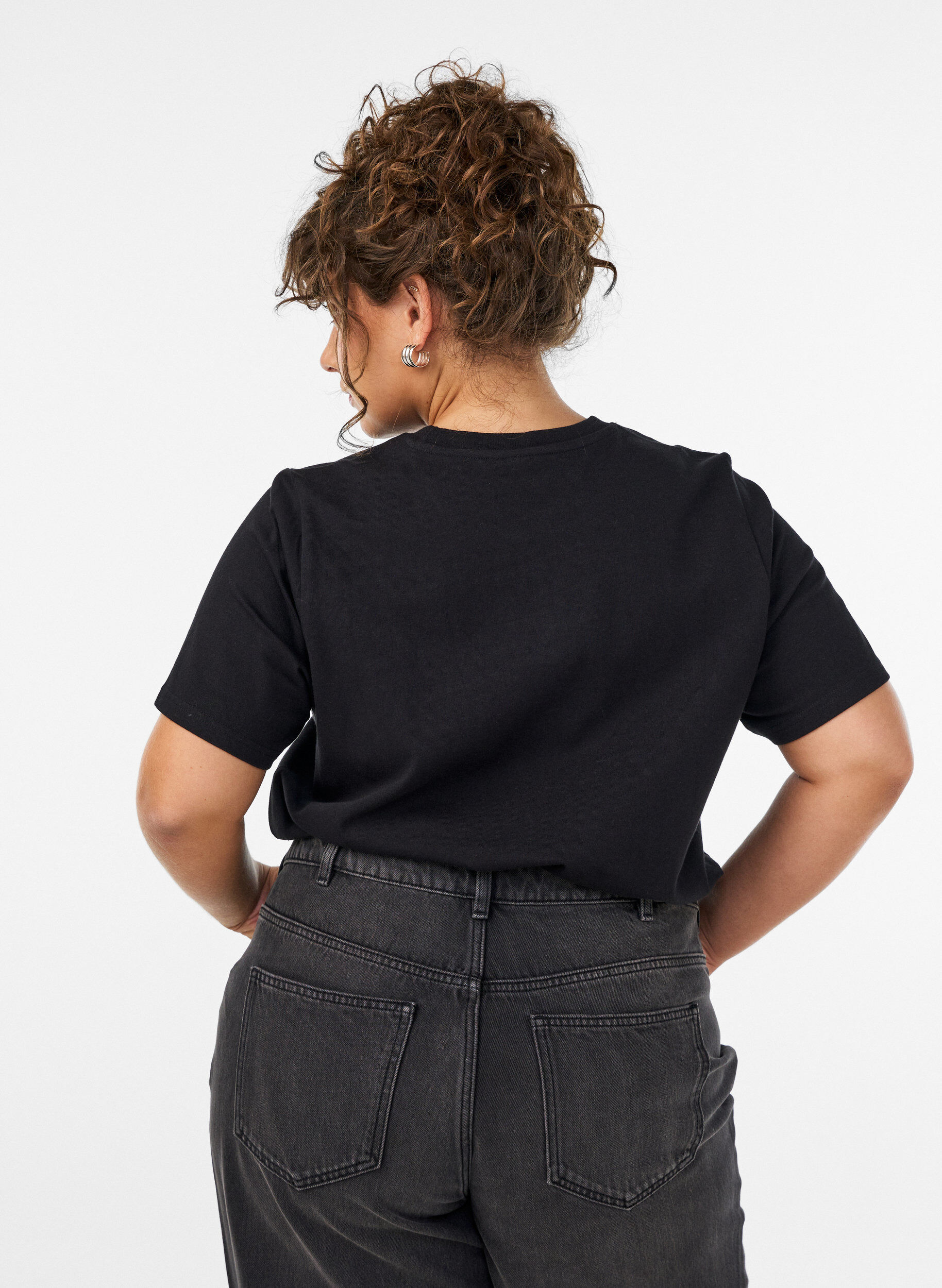ZizziT-Shirt aus Baumwolle mit Textprint, Schwarz, Model image number 2