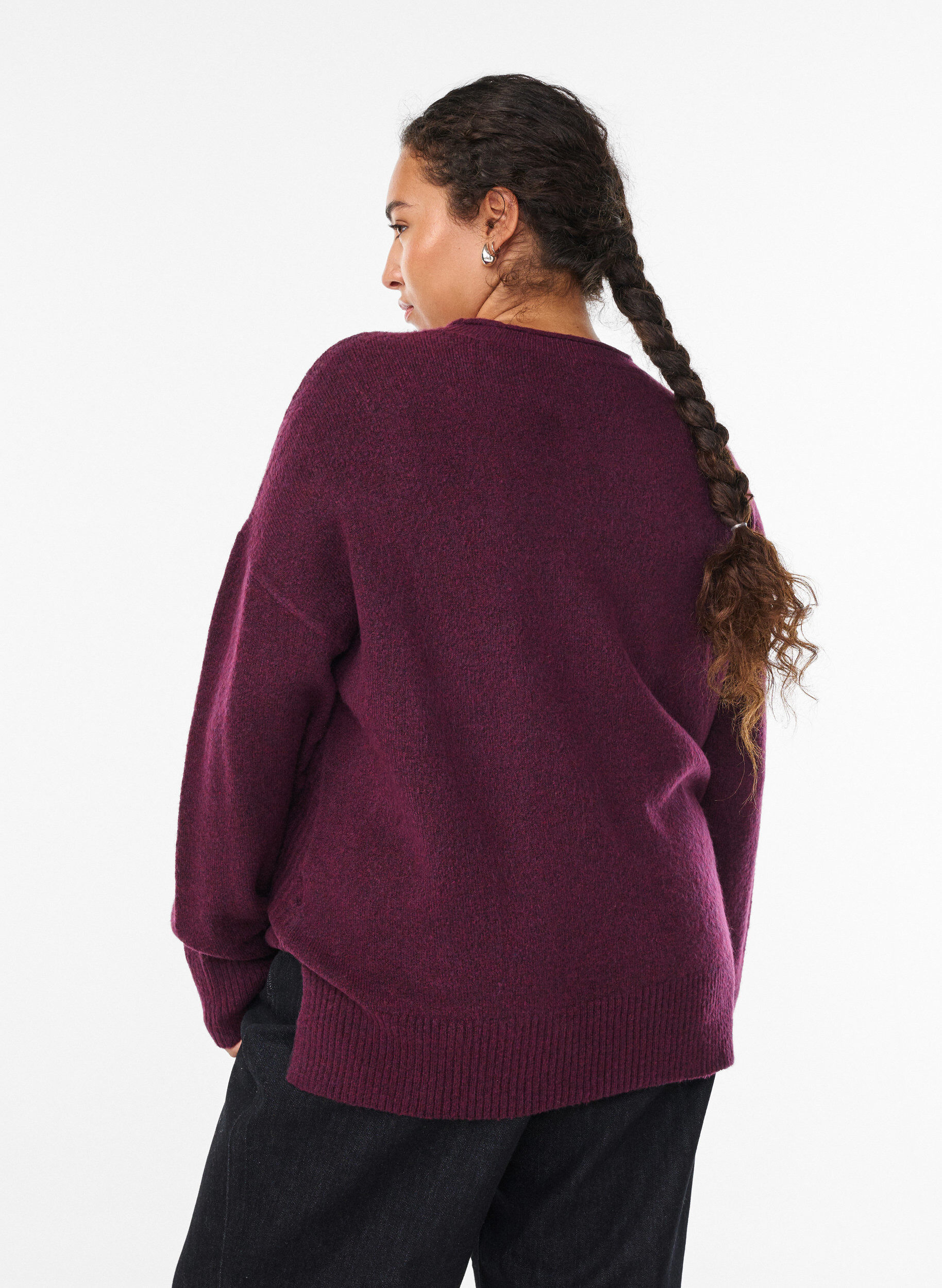 Zizzi Blouse en maille avec motif c&ocirc;tel&eacute; en V et fentes, Violet, Model image number 2