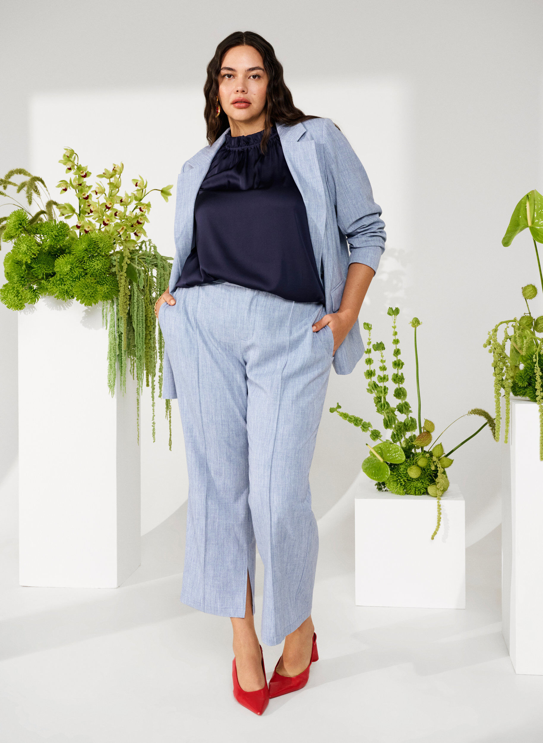 Zizzi Melierte Hose mit Gummizug und Knopfverschluss, Infinity , Image image number 0