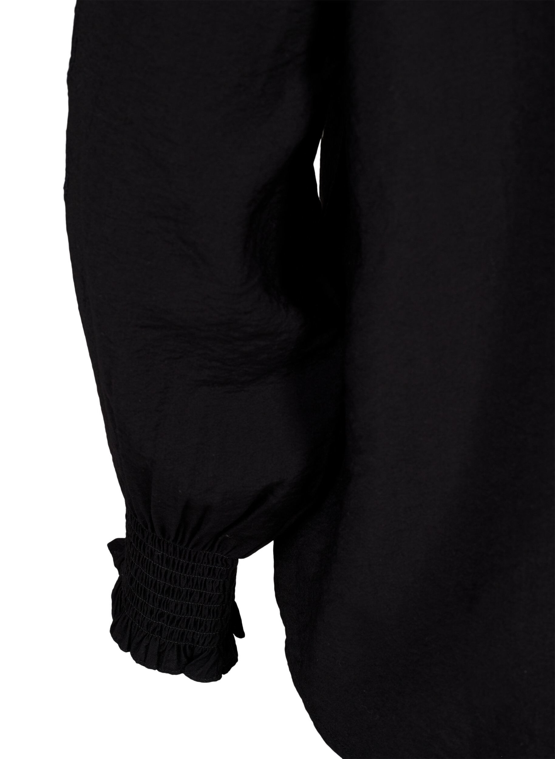 Zizzi Bluse mit R&uuml;schen und Lochstickerei, Black, Packshot image number 3