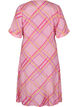 Kariertes Kleid aus Viskose mit Wickeleffekt, Pink Check, Packshot image number 1