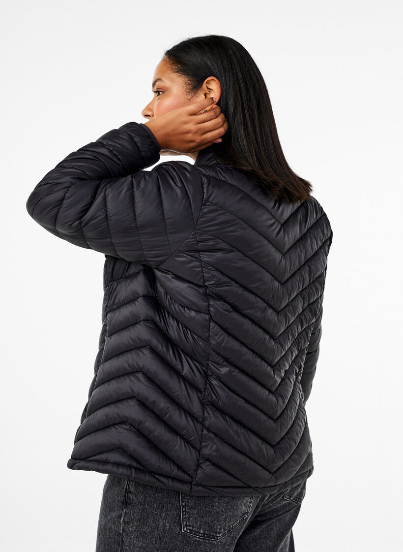Leichte Jacke mit Taschen, Schwarz, Model image number 2