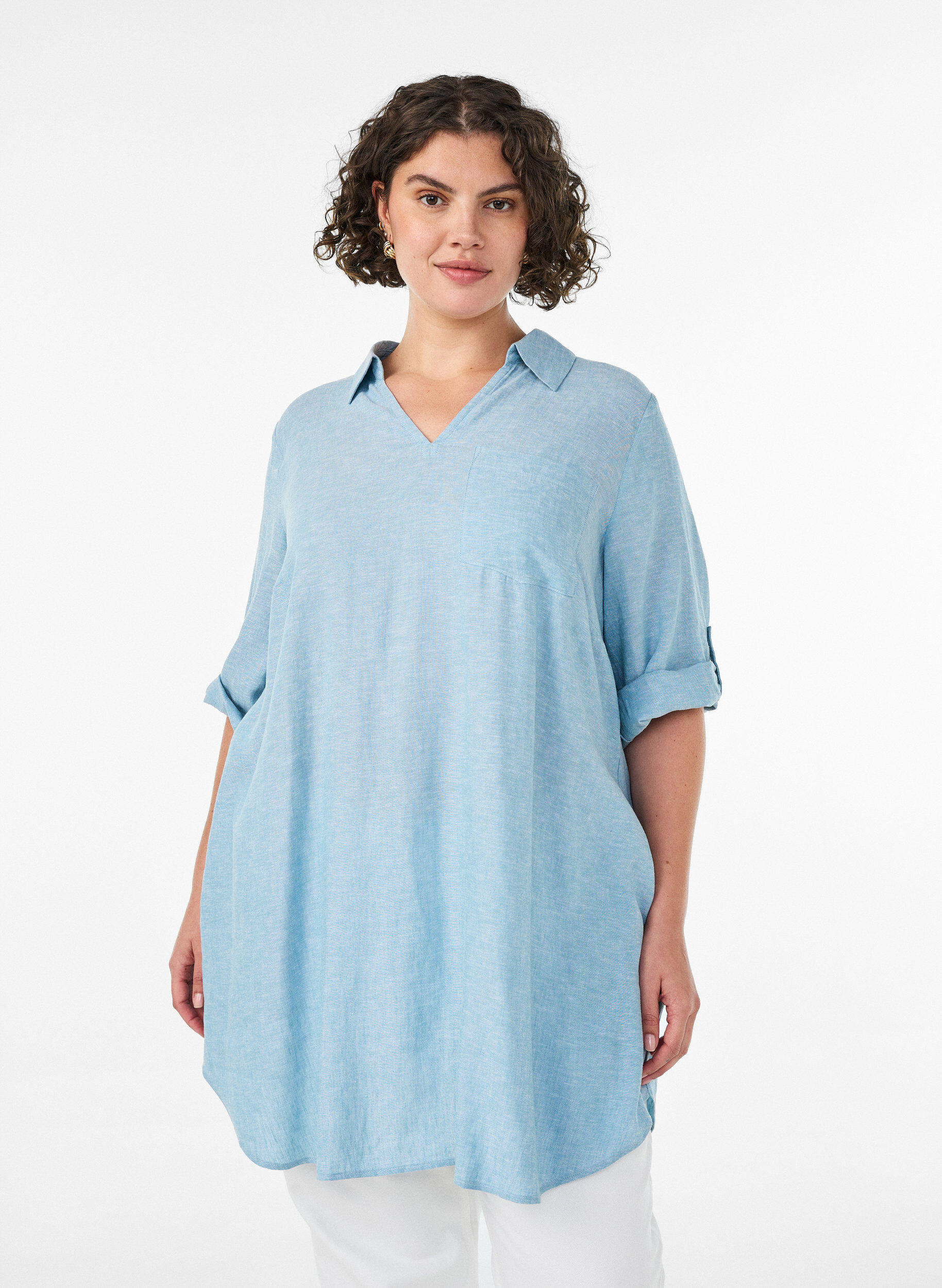 Linen and viscose tunic with A-shape, Light Blue, Model