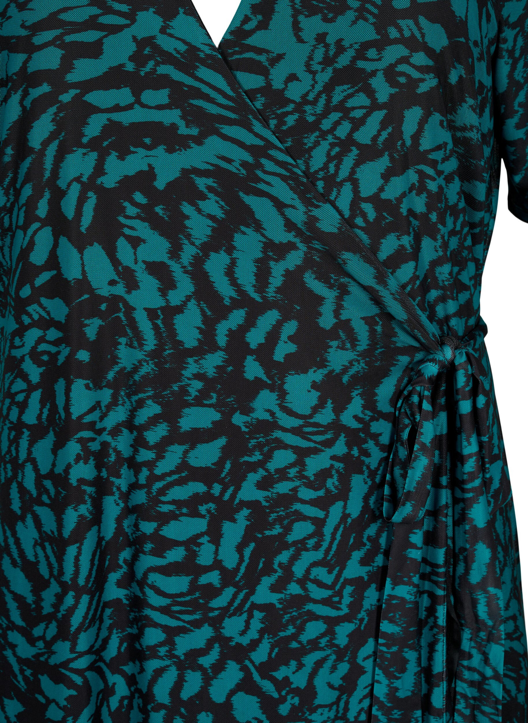 Zizzi Robe midi enveloppante imprim&eacute;e, Black Green AOP, Packshot image number 2
