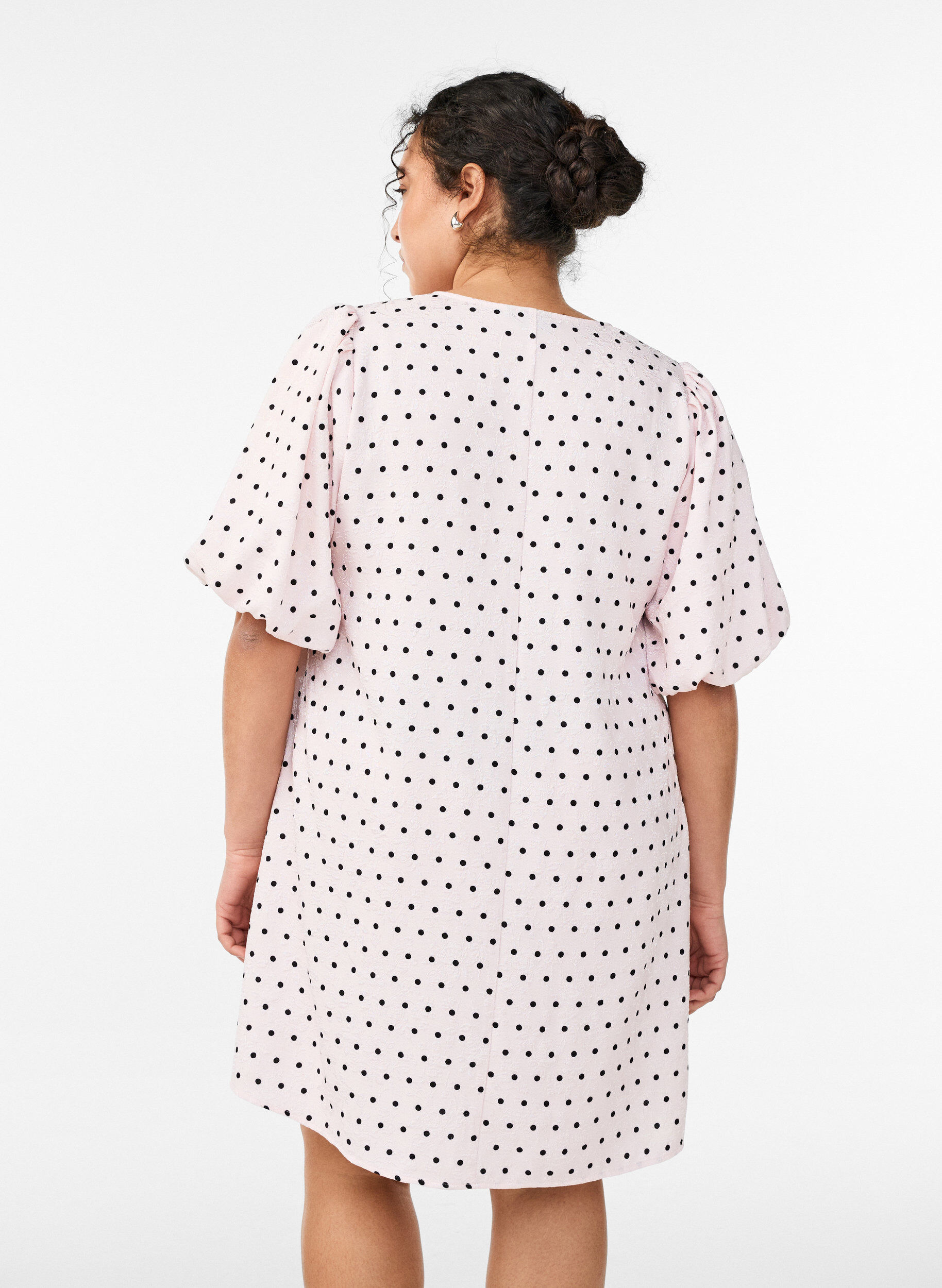 Zizzi A-Linien-Kleid mit Polka Dots und Ballon&auml;rmeln, Pink, Model image number 2