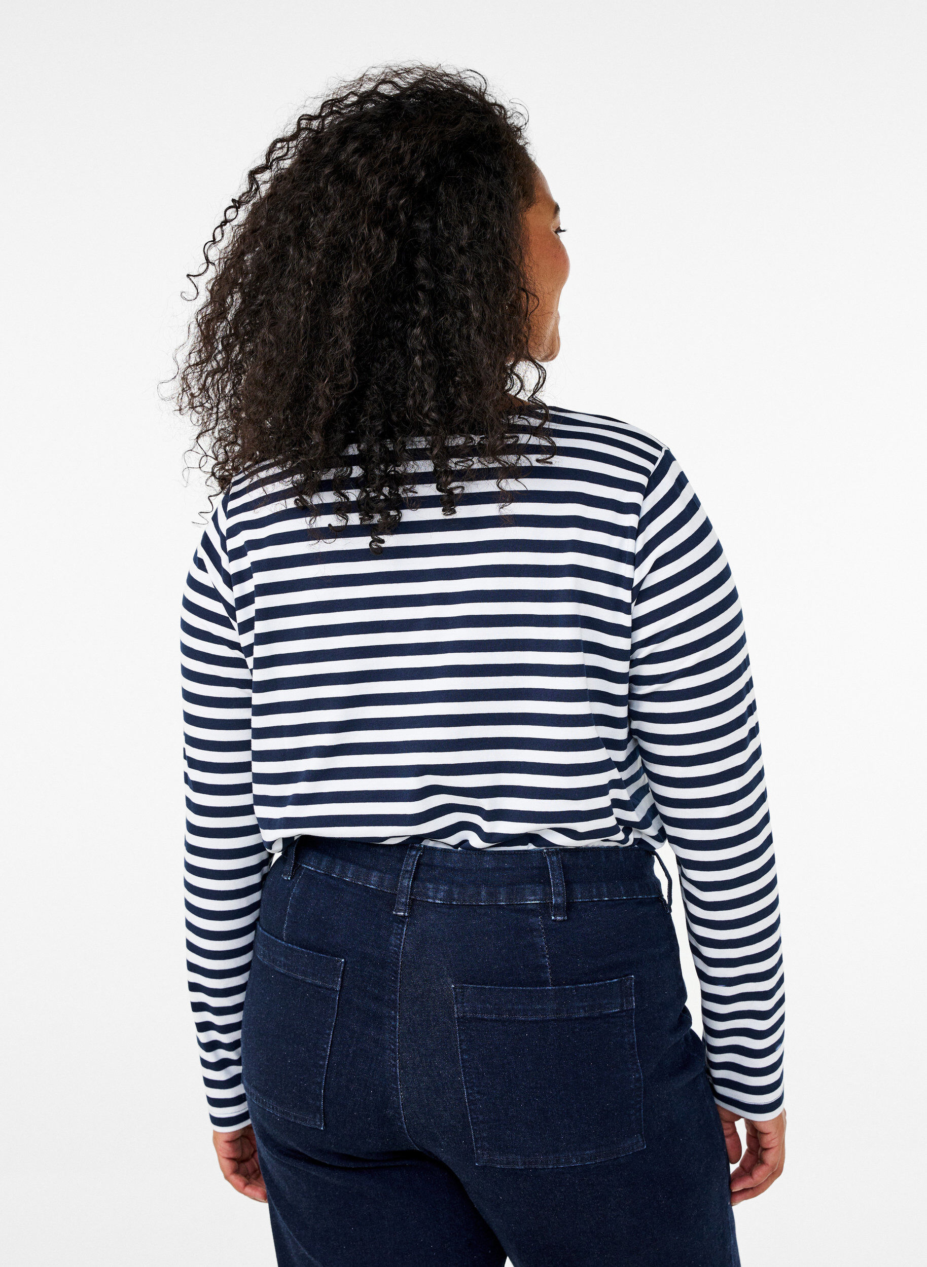 Zizzi Gestreifte Bluse mit Motiv, White w.Navy Stripe, Model image number 1