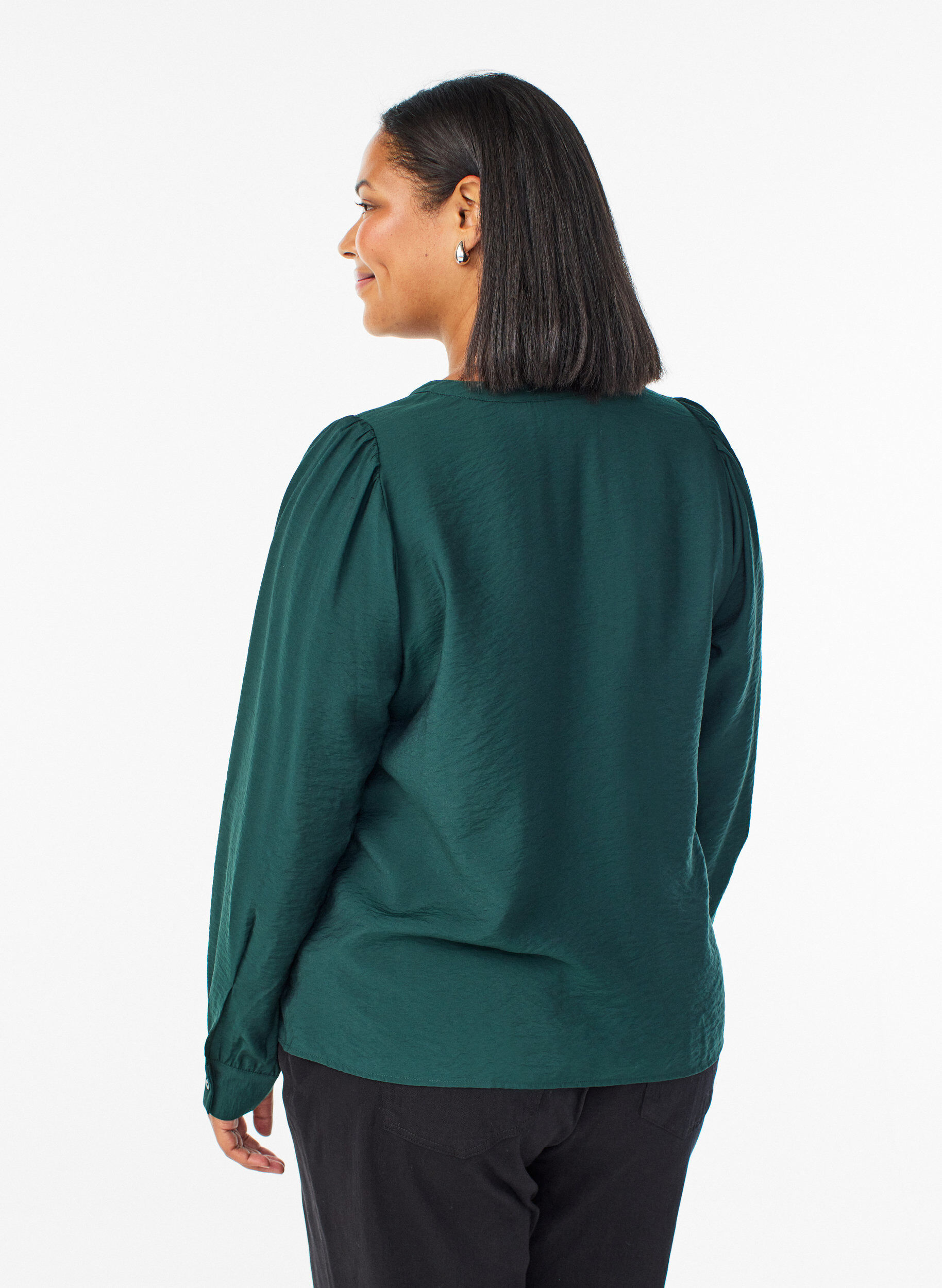 Zizzi Blouse avec col en V et bandes brod&eacute;es, Vert fonc&eacute;, Model image number 2