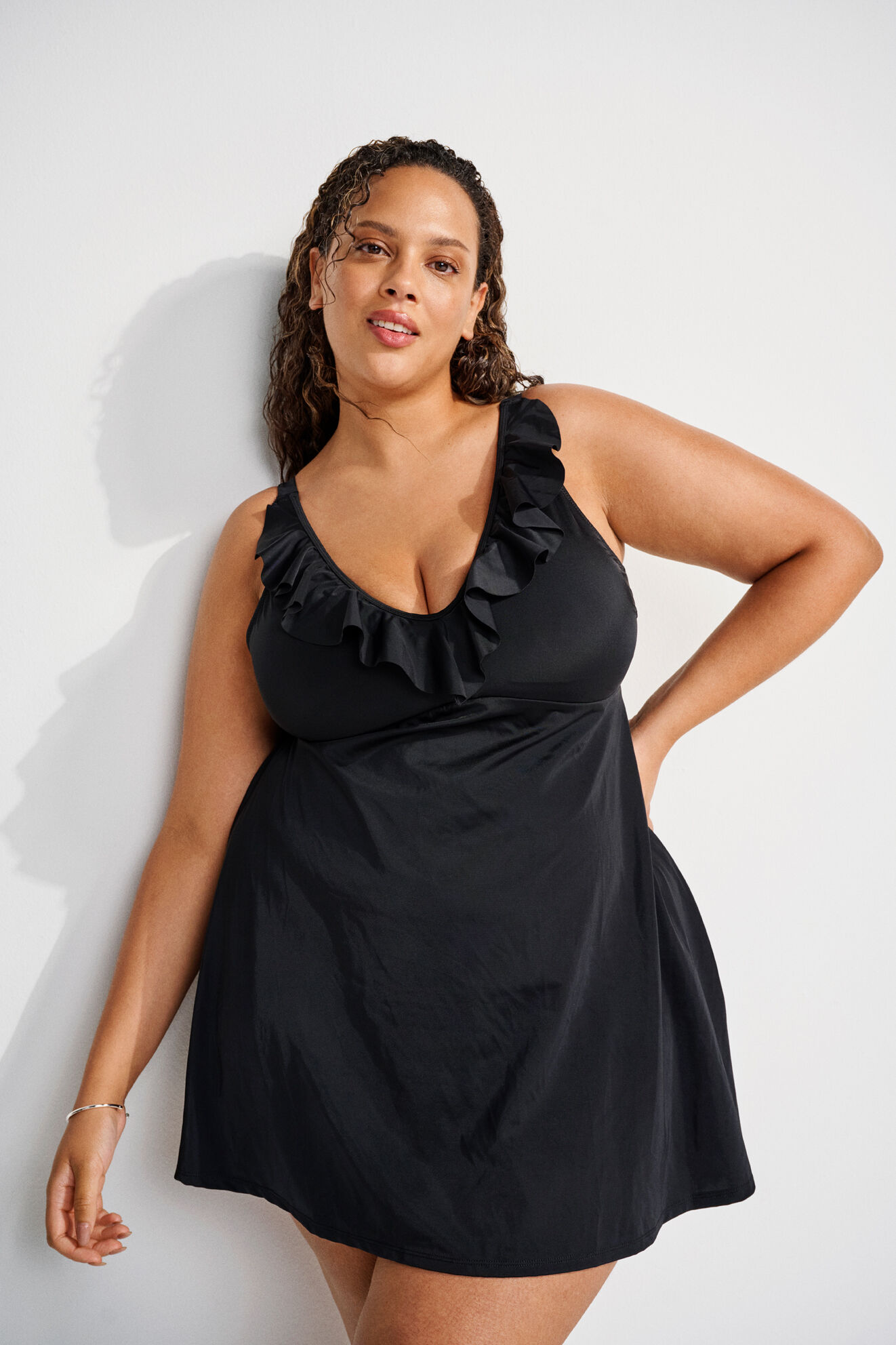 Badeanzug mit R&uuml;schen, , Model