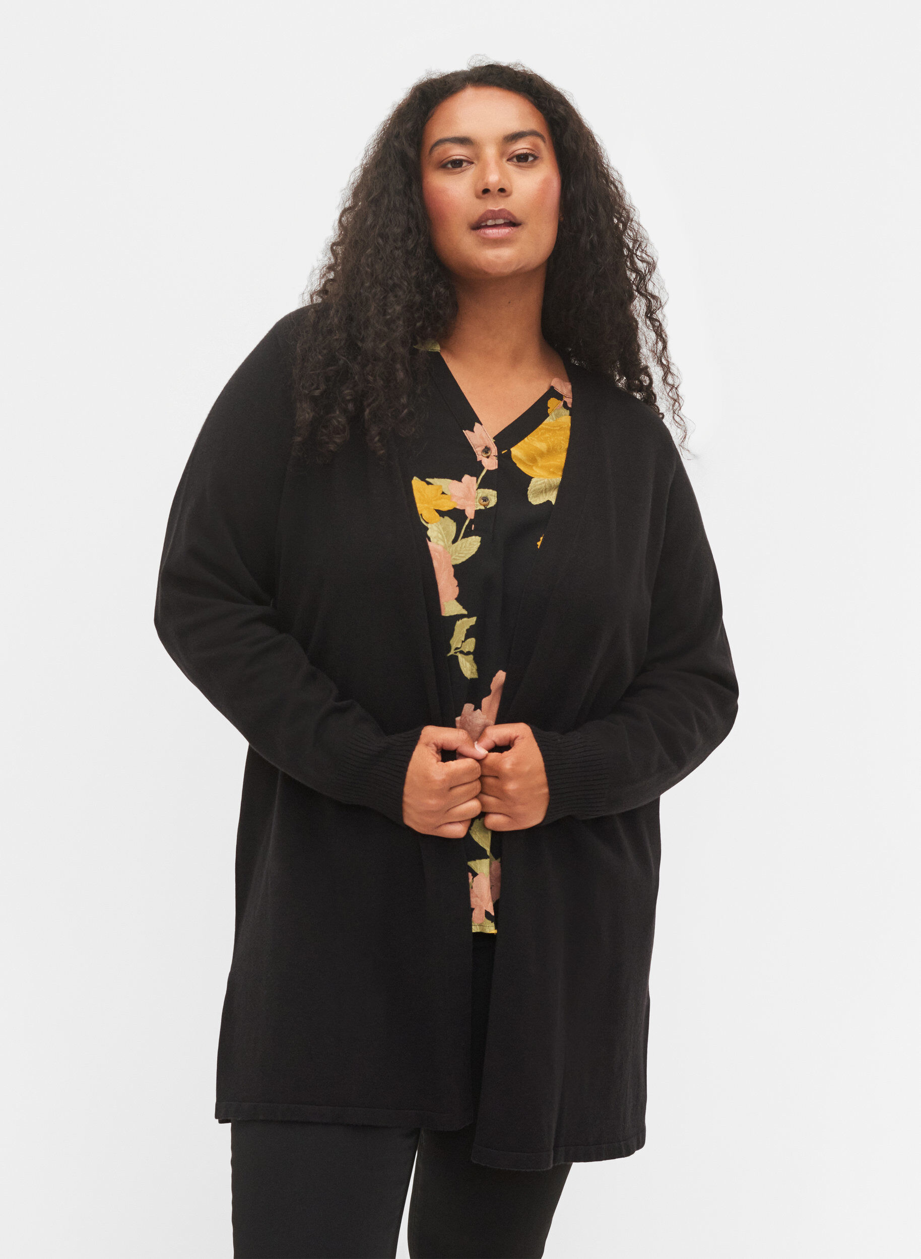 Zizzi Cardigan en maille avec fente, Black, Model image number 0