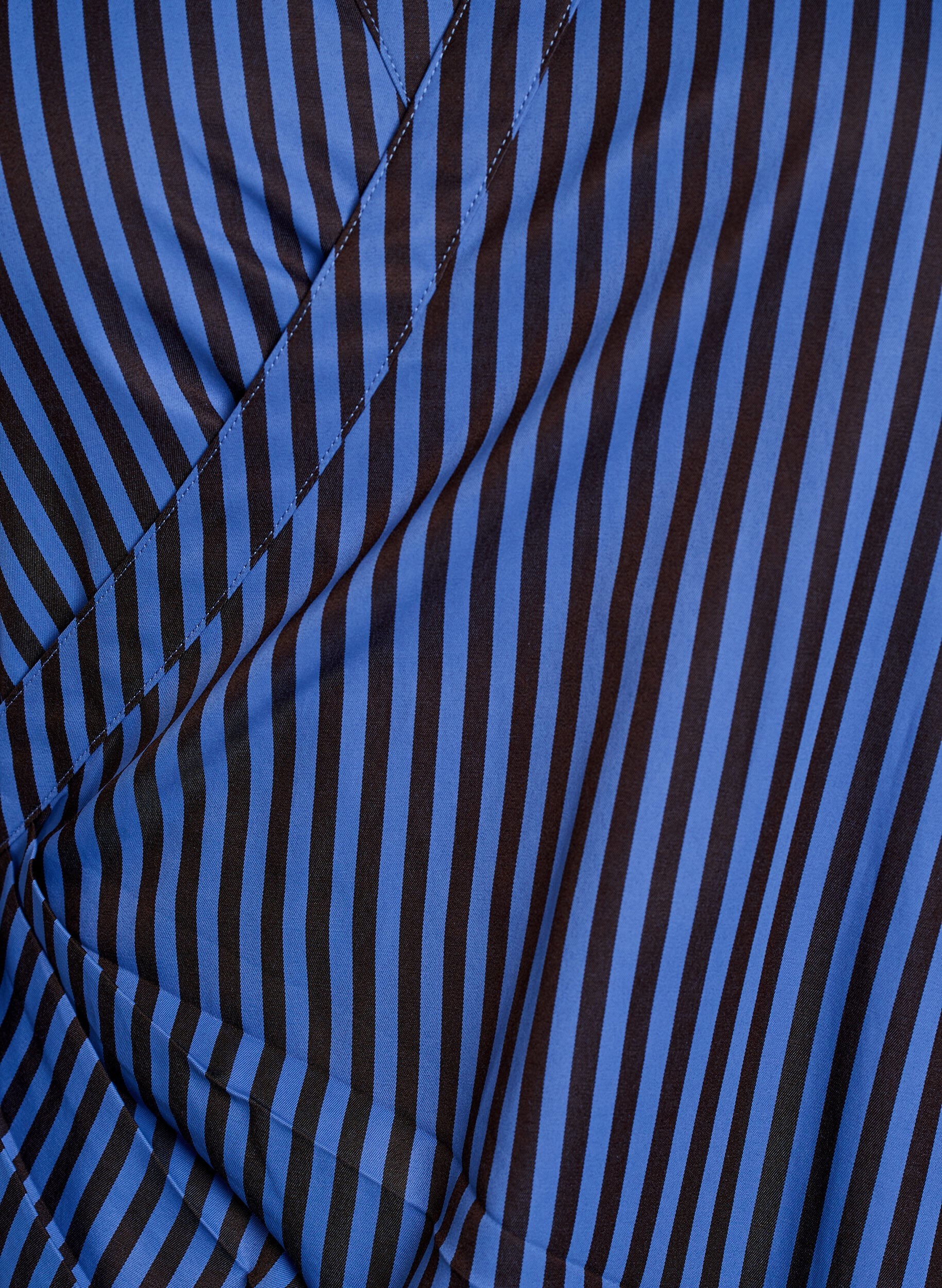 ZizziChemise &agrave; rayures avec effet cache-c&oelig;ur et ceinture &agrave; nouer, Bleu, Packshot image number 2