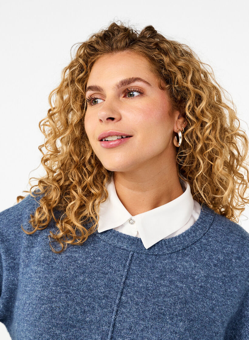 Lockerer Kragen mit Glitzerknöpfen, White, Model image number 0