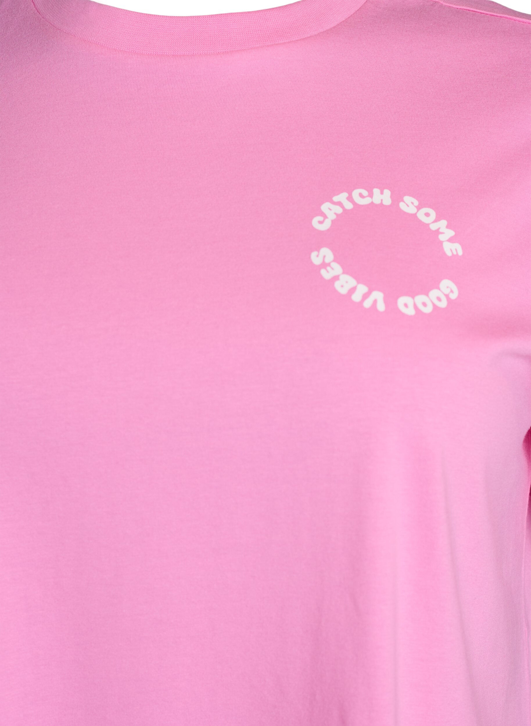 Zizzi T-Shirt aus Bio-Baumwolle mit Textmotiv, Pink, Packshot image number 2
