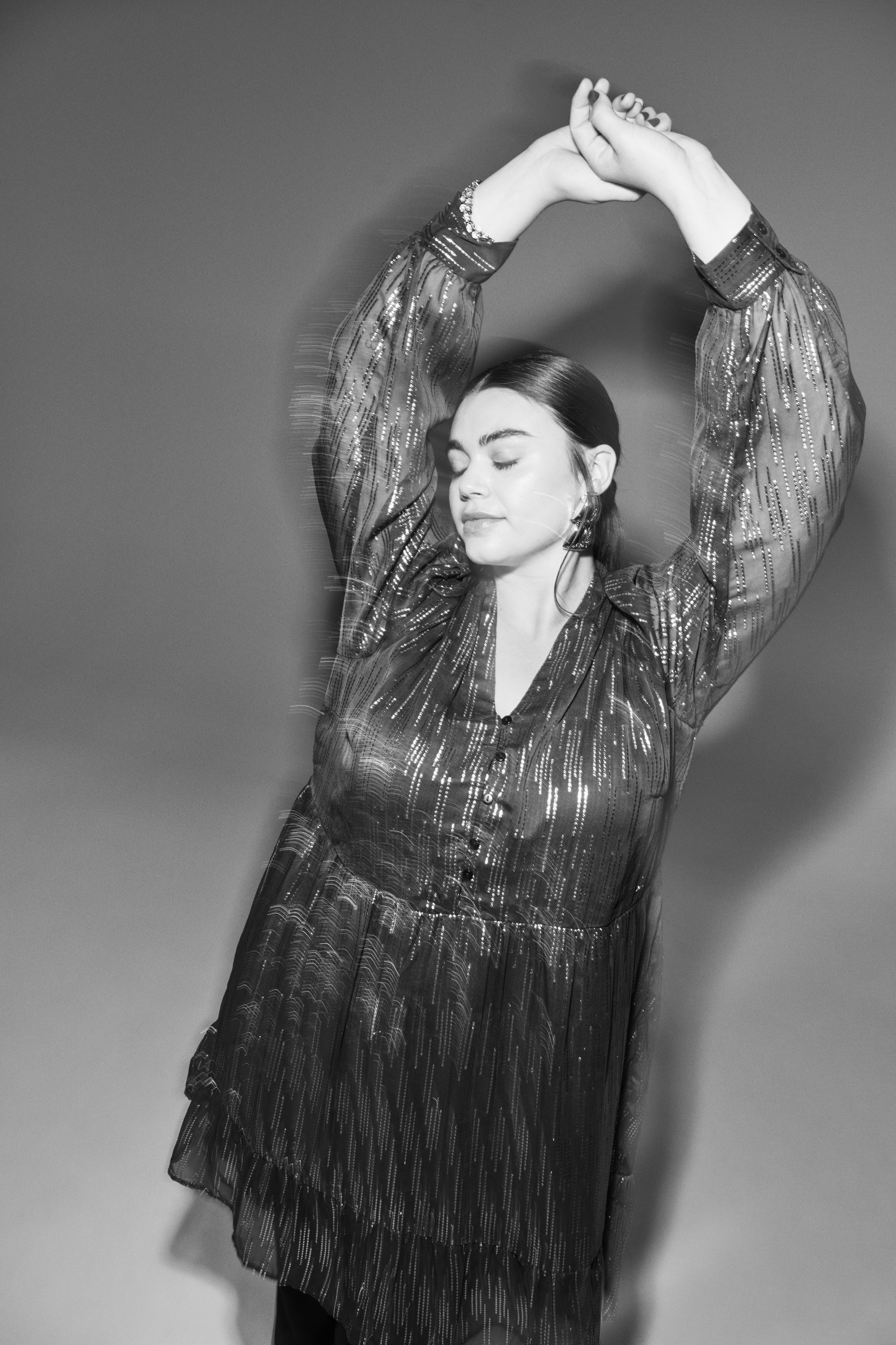 Zizzi Robe &agrave; paillettes, , Model