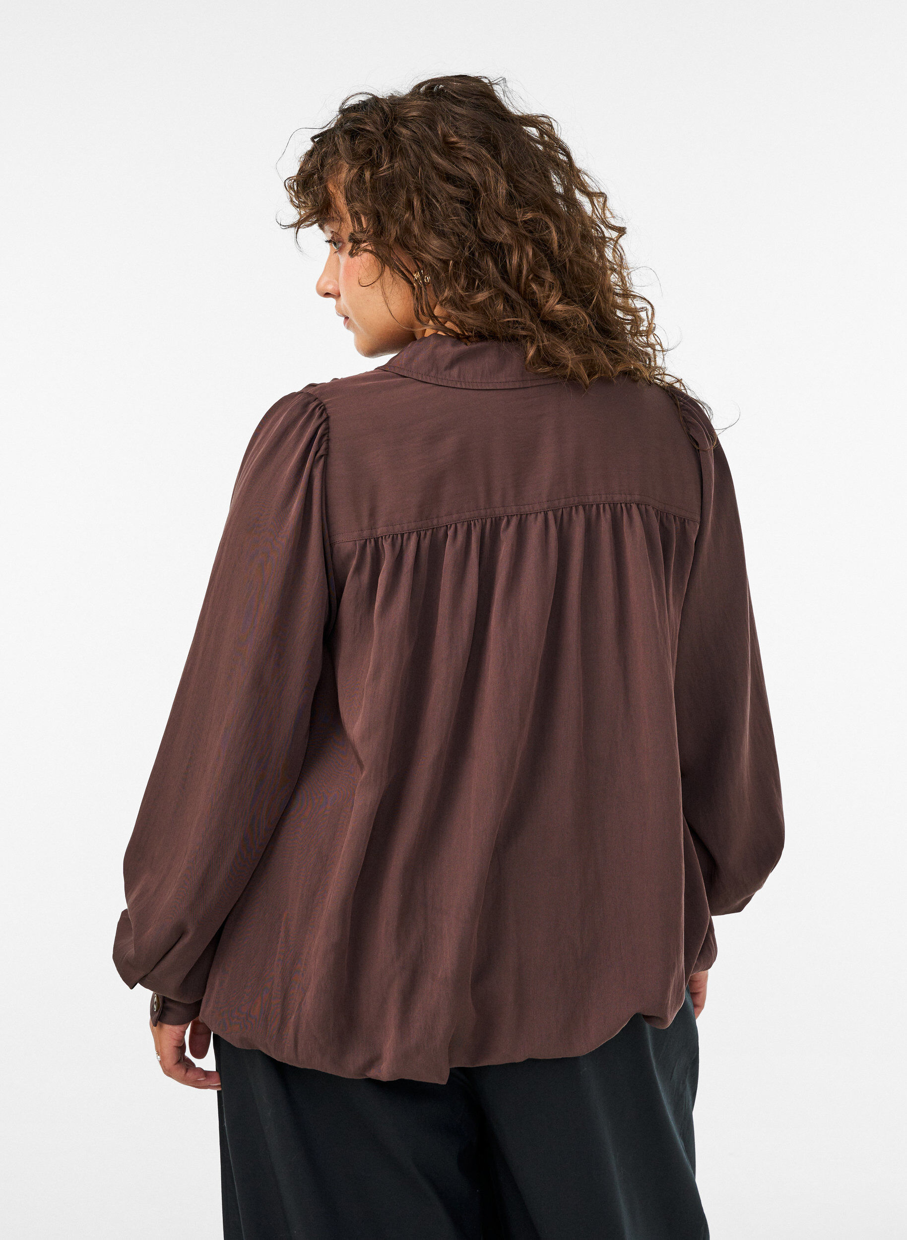 ZizziBluse mit Ballonform und verdecktem Rei&szlig;verschluss, Braun, Model image number 2