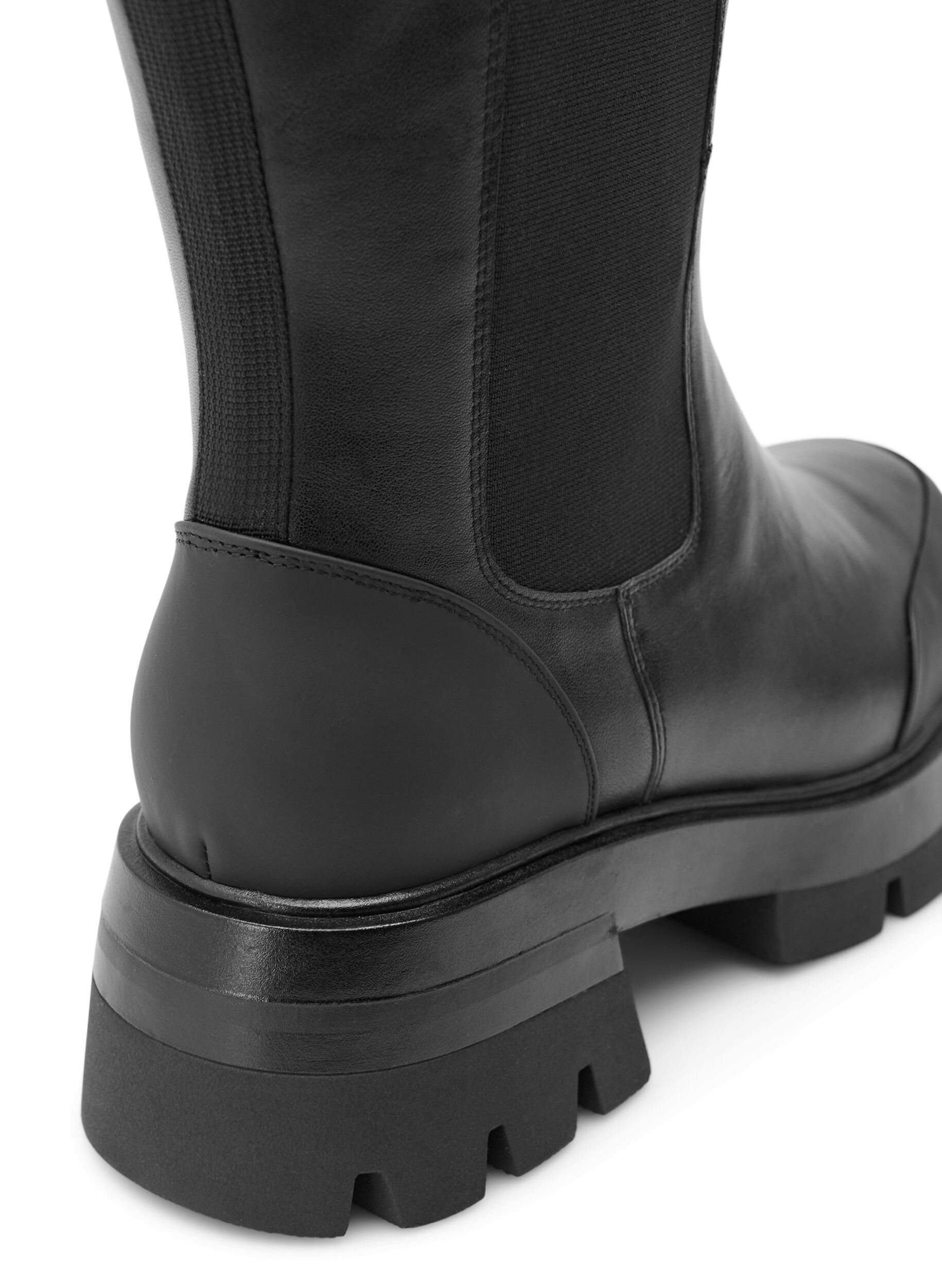 Zizzi Weite Passform Lederstiefel mit langem Schaft und Elastizit&auml;t, Black, Packshot image number 2