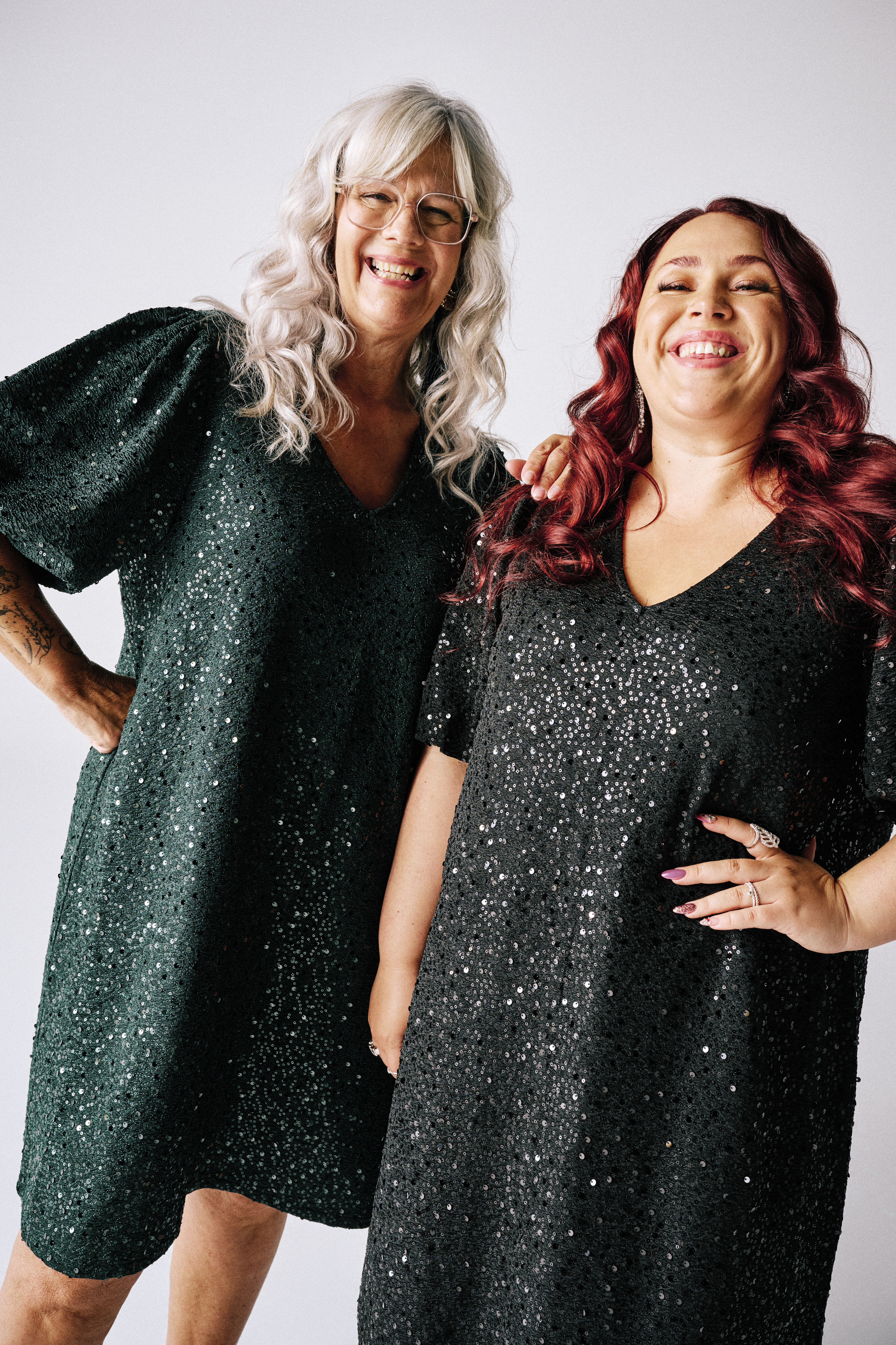 Robe avec d&eacute;tails, , Model