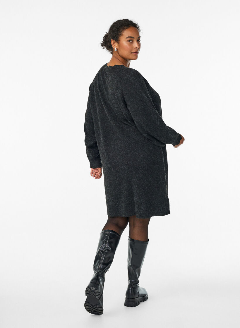 Gestricktes Minikleid mit gewelltem Saum und Schlitzen, Grau, Model image number 1