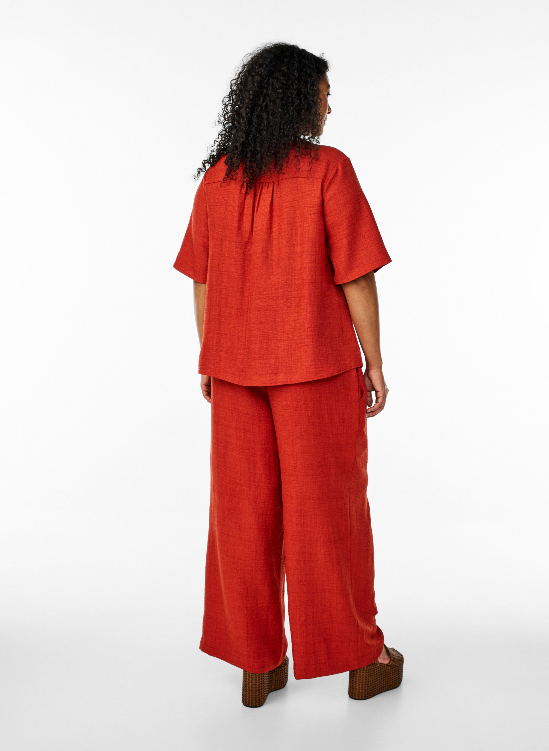 ZizziPantalon ample avec ceinture &eacute;lastique et poches, Rouge, Model image number 1