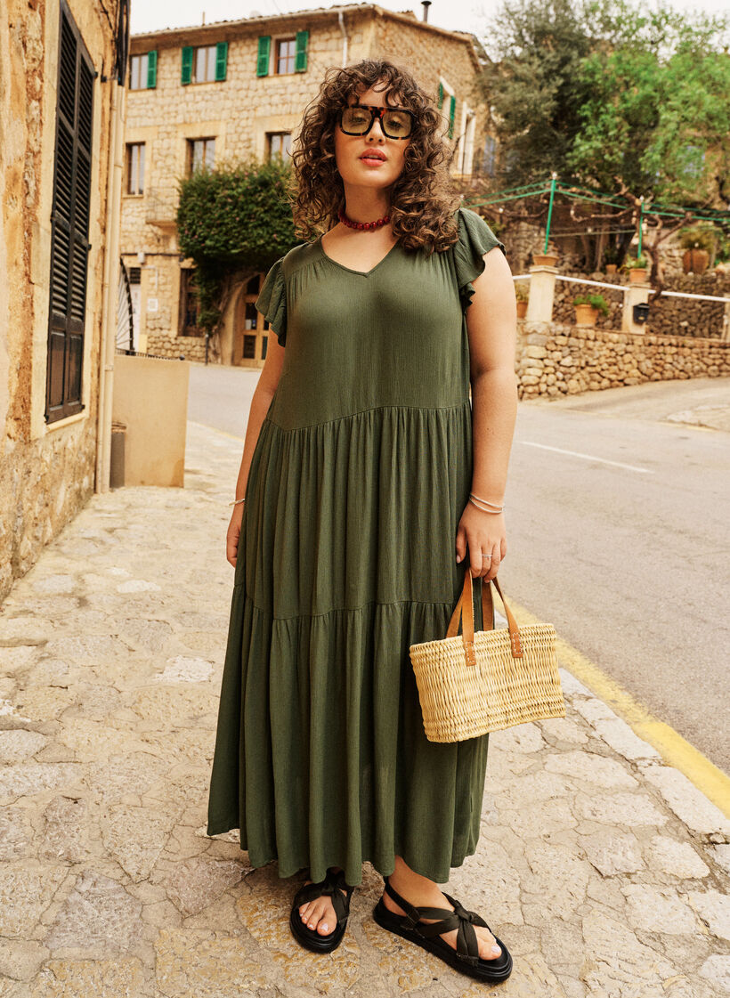 Robe midi en viscose avec manches &agrave; volants, Vert, Image image number 0