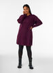 Robe courte en maille avec un motif textur&eacute; en V, Bordeaux, Model image number 1