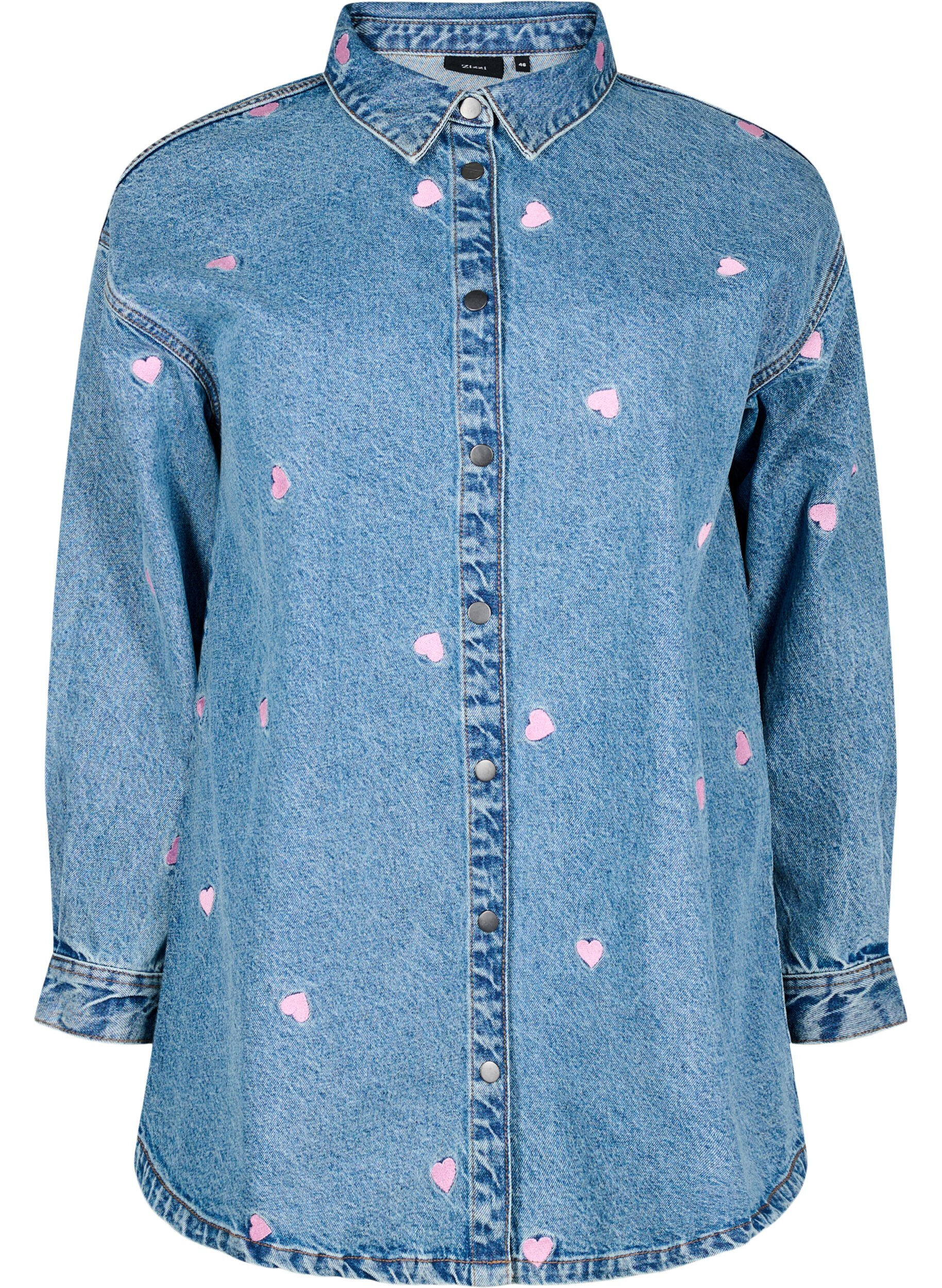 Zizzi Chemise ample en jean avec c&oelig;urs brod&eacute;s, Light Blue Heart, Packshot image number 0