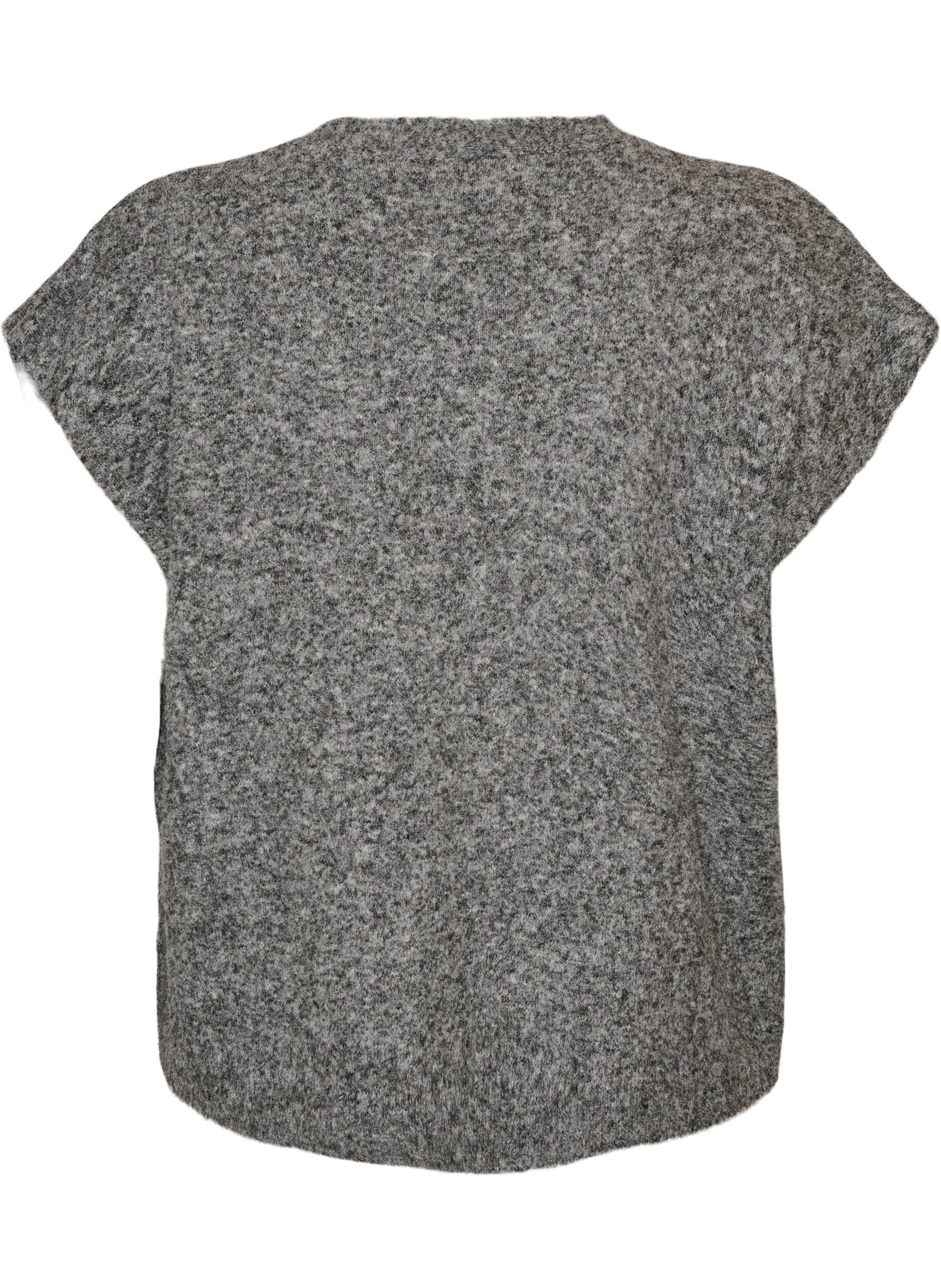 ZizziStrickweste mit V-Ausschnitt und Zierkn&ouml;pfen, Grau, Packshot image number 1