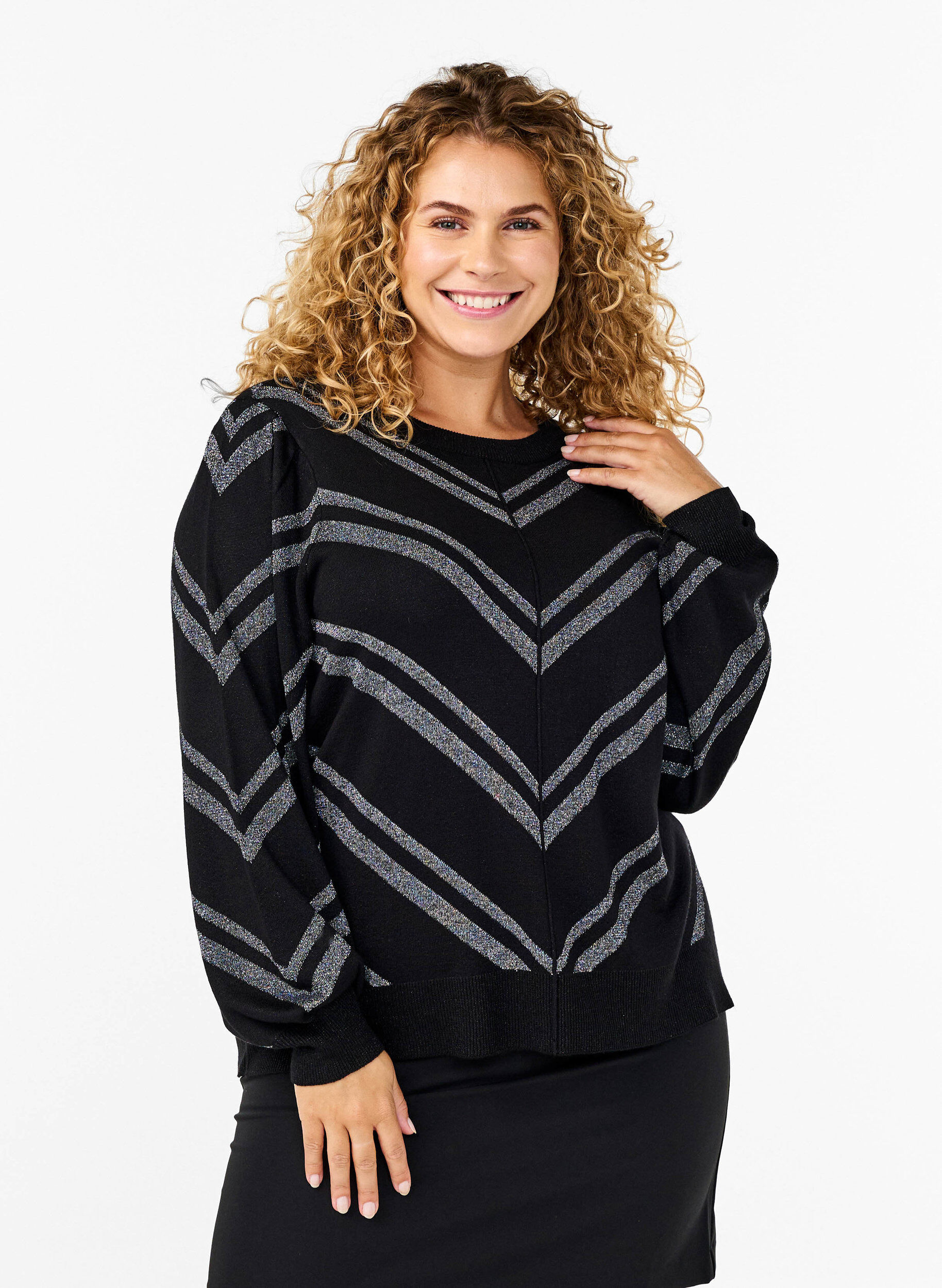 Zizzi Strickpullover mit Rundhalsausschnitt und Schimmer-Effekt, Black w.S.L.Stripes, Model image number 0