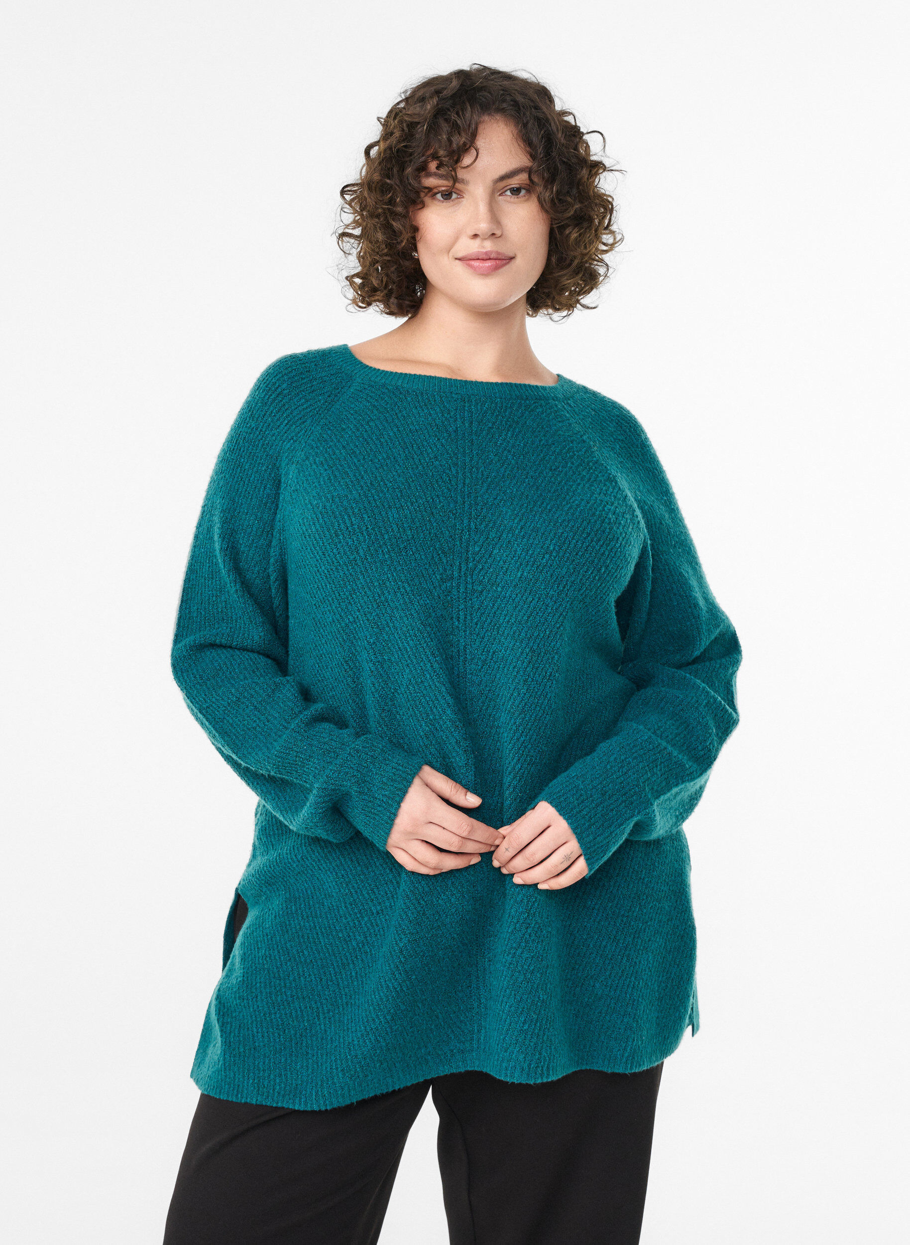 Strickpullover mit diagonalem Muster und Raglan&auml;rmeln, Gr&uuml;n, Model