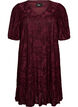 Robe &agrave; texture florale et bordure &agrave; volants, Bordeaux, Packshot image number 0