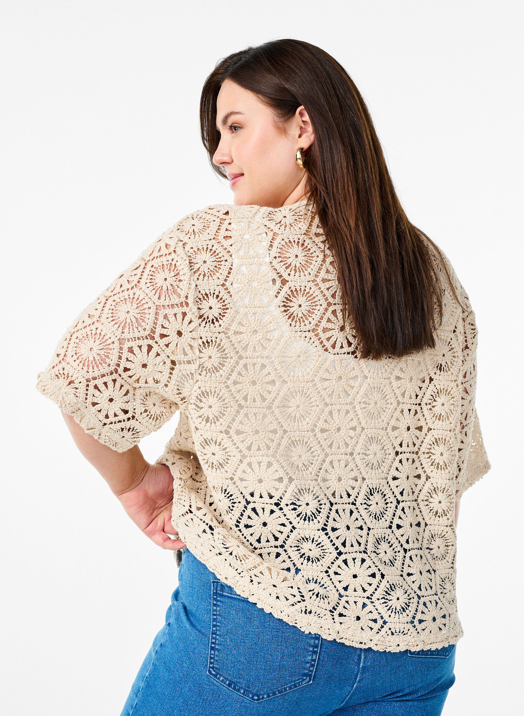 Zizzi H&auml;kel Cardigan mit kurzen &Auml;rmeln, Beige, Model image number 2