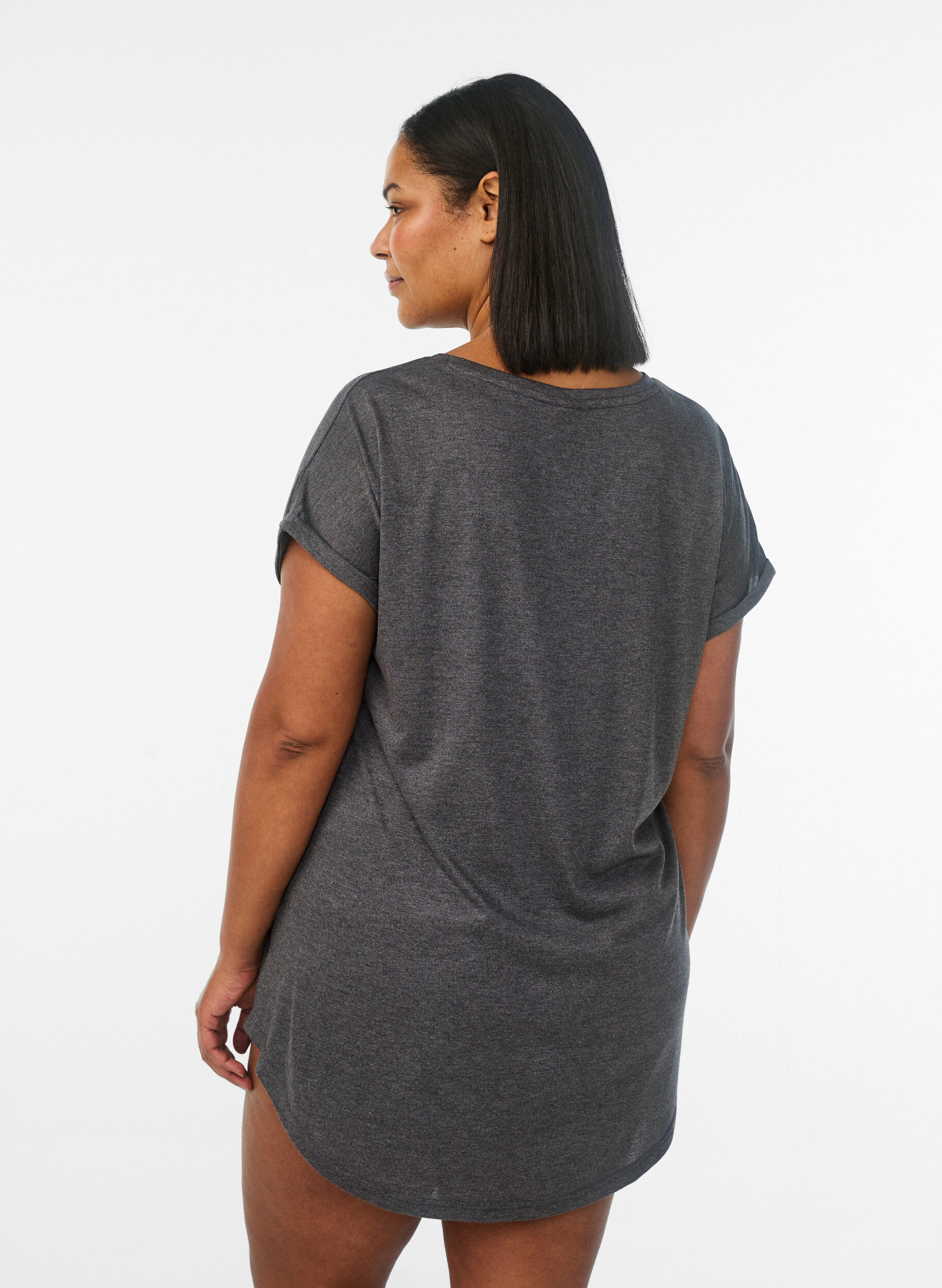 ZizziKurz&auml;rmliges Nachthemd mit Textdruck, Schwarz, Model image number 2