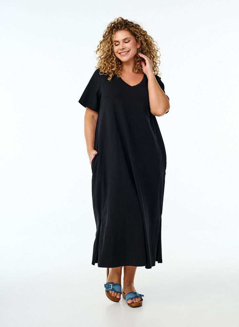 Robe T-shirt midi avec col en V, Noir, Model image number 0