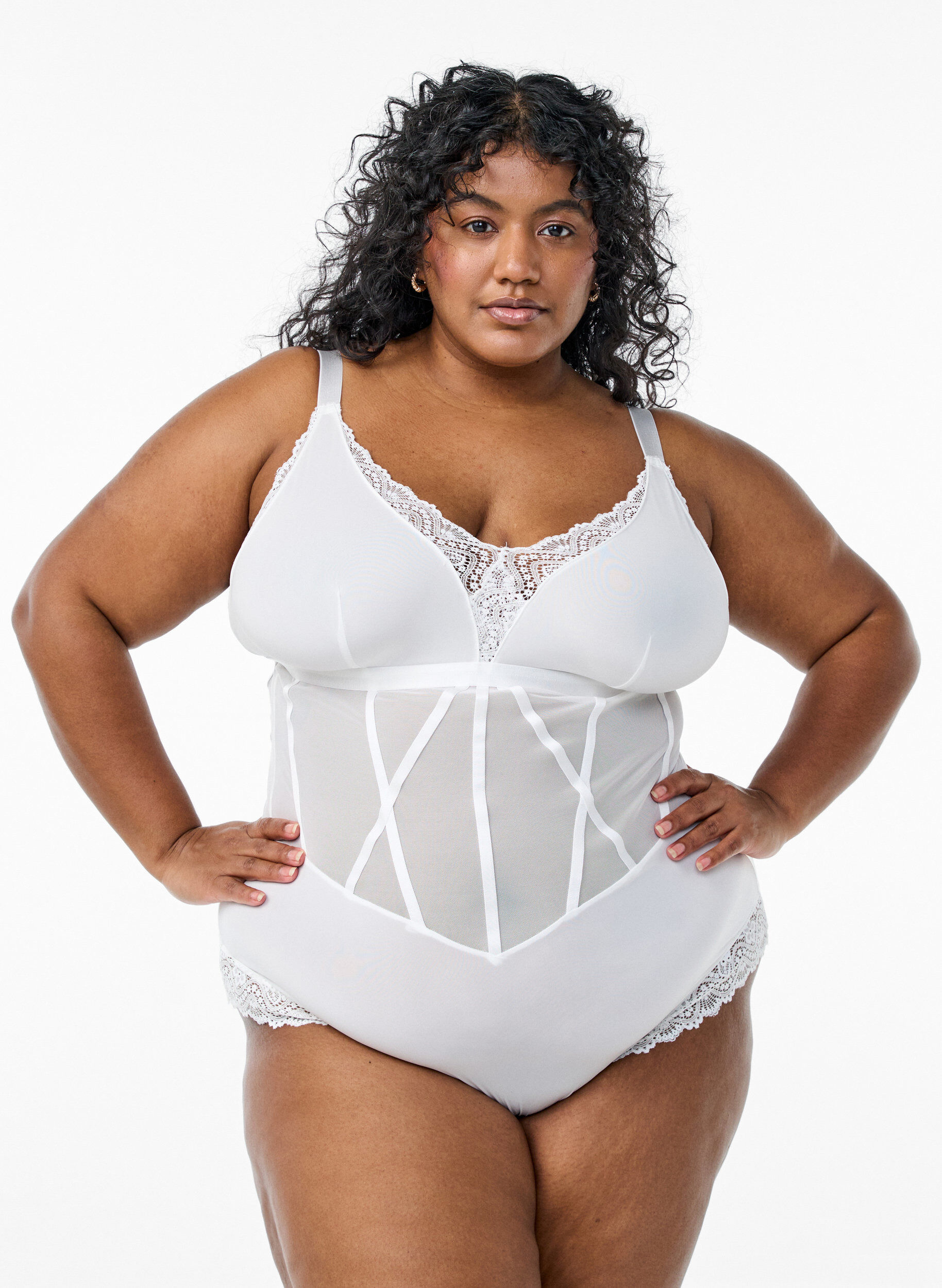Body avec dentelle et d&eacute;tails string, Blanc, Model