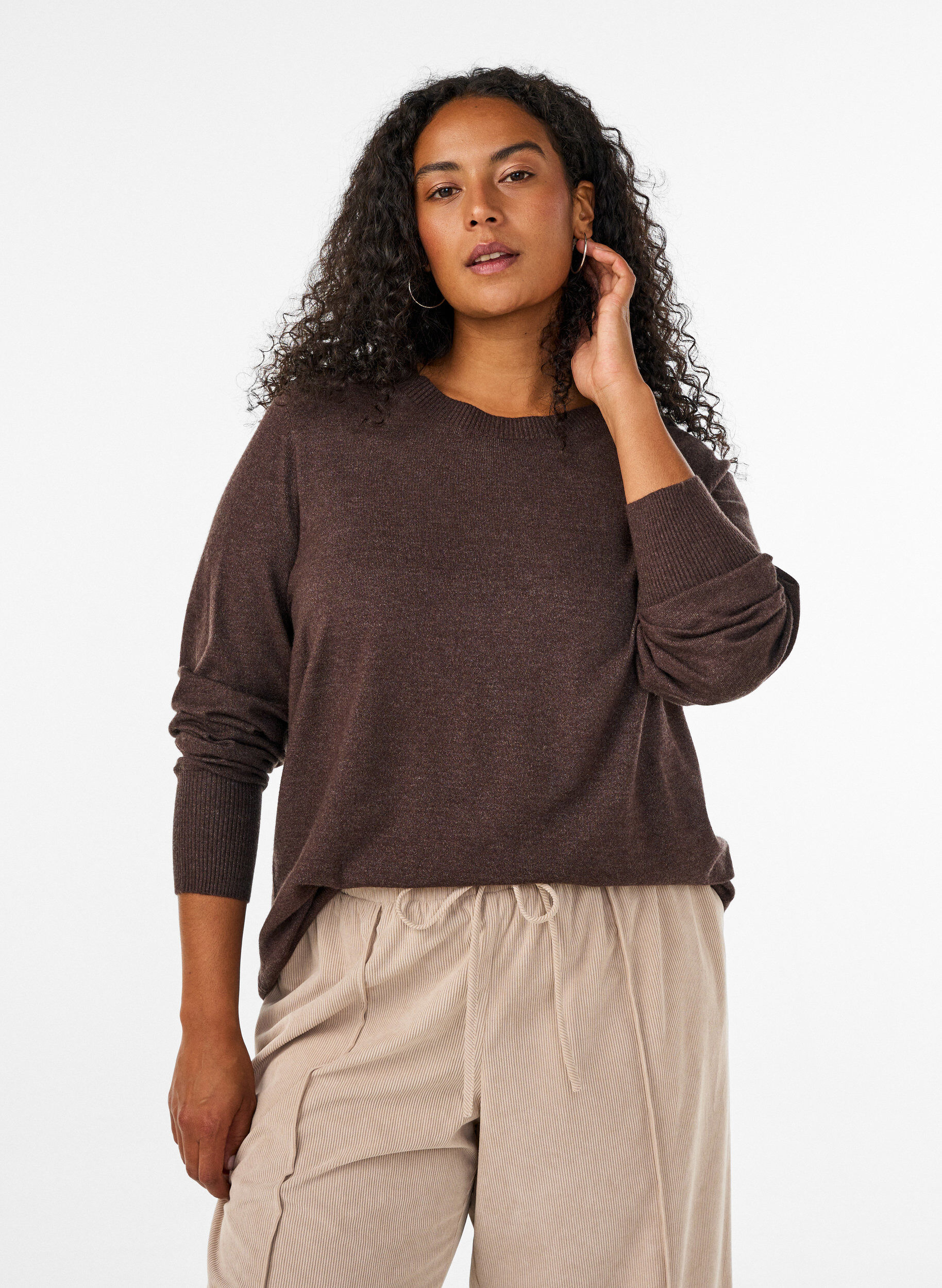 ZizziStrickbluse mit Rundhalsausschnitt, Braun, Model image number 0
