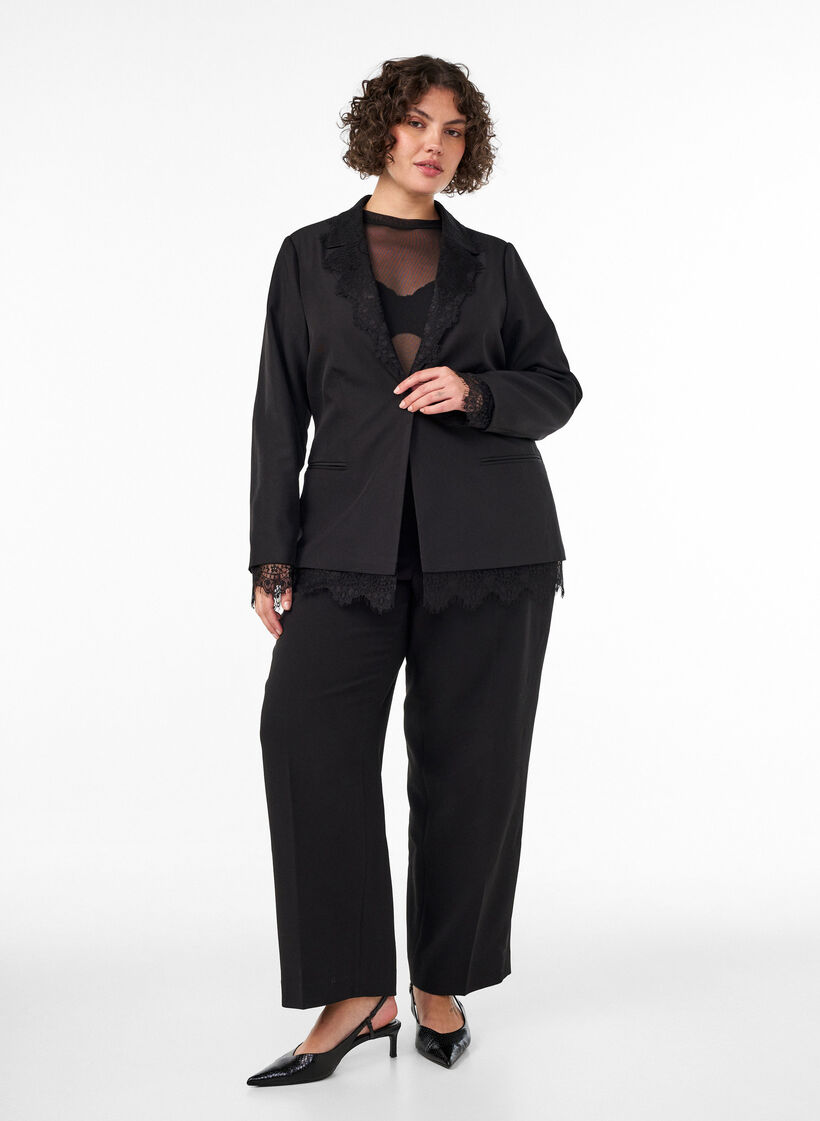 Blazer avec finitions en dentelle, Noir, Model image number 1