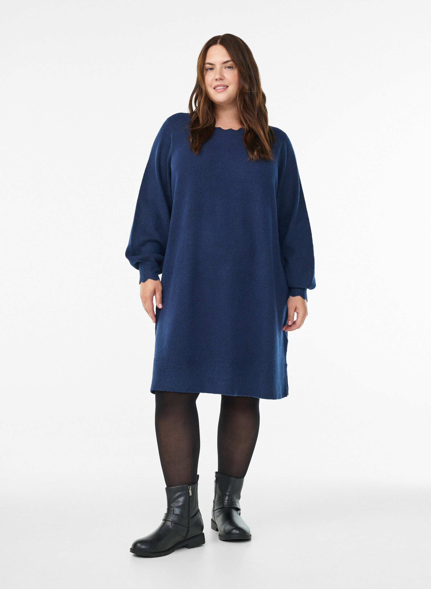 ZizziRobe courte en maille avec ourlet ondul&eacute; et fentes, Bleu, Model image number 1
