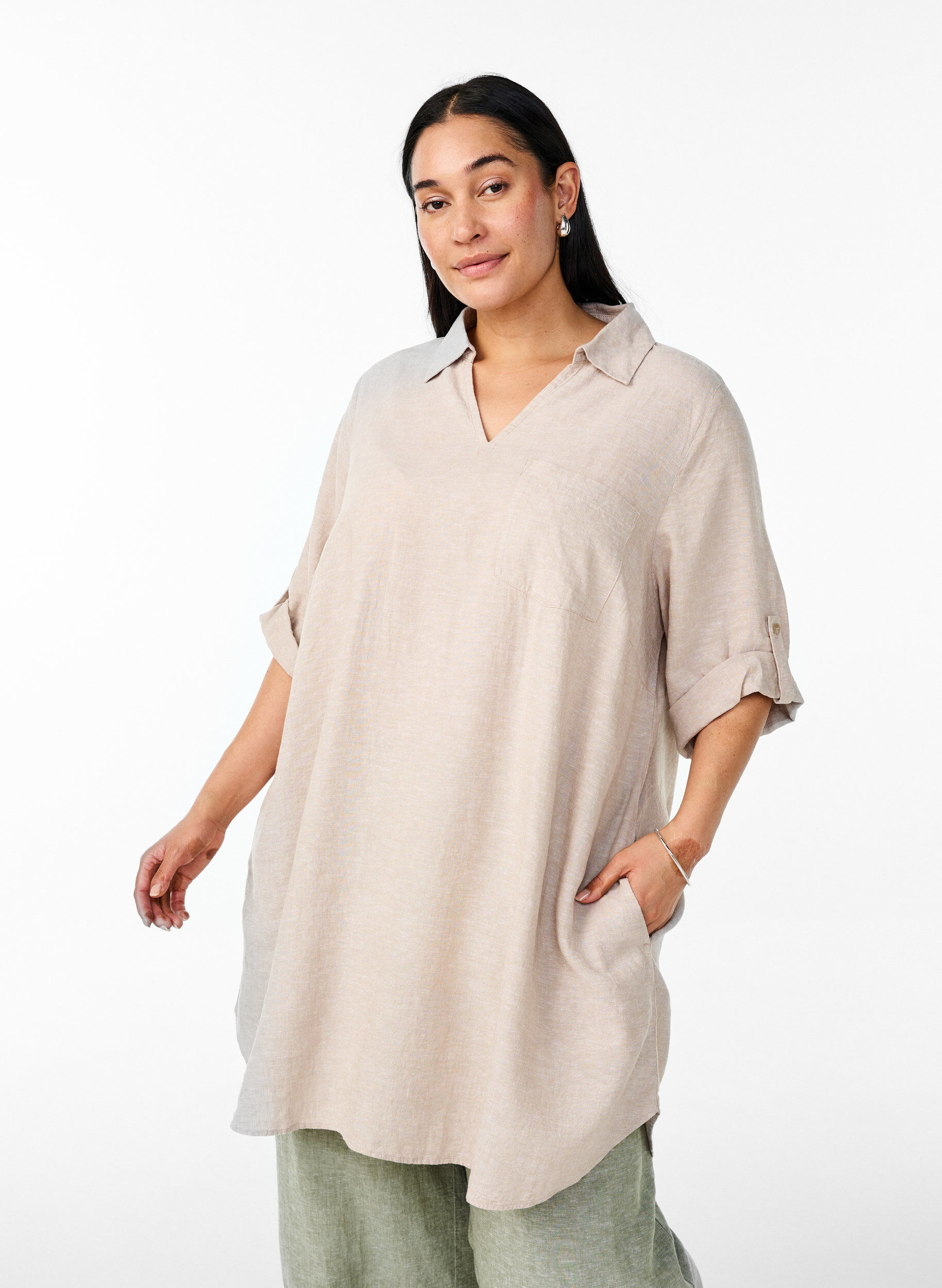 Zizzi Tunique coupe trap&egrave;ze en lin et viscose, Beige, Model image number 0