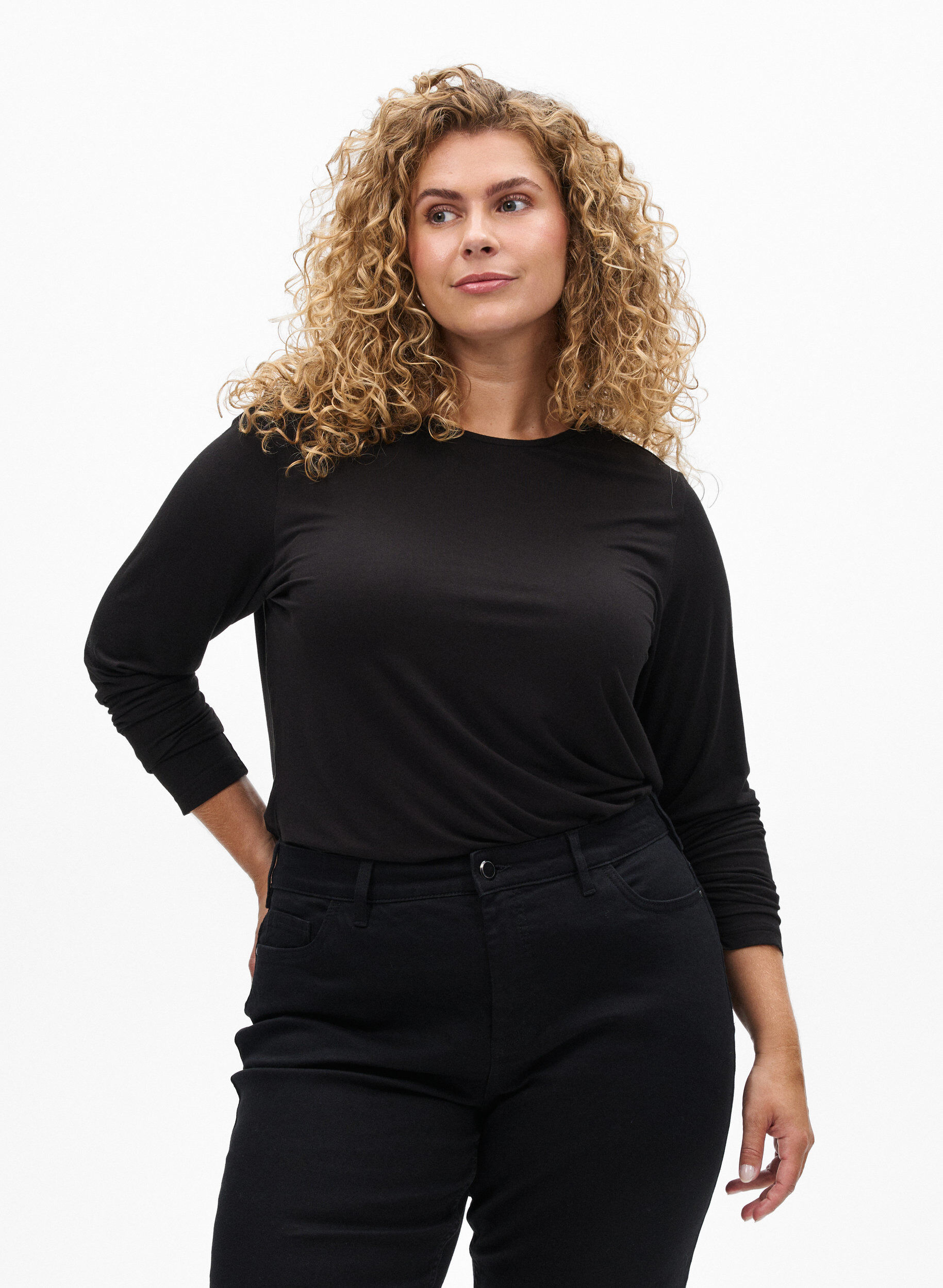 Zizzi Einfarbige Bluse mit langen &Auml;rmeln, Schwarz, Model image number 0