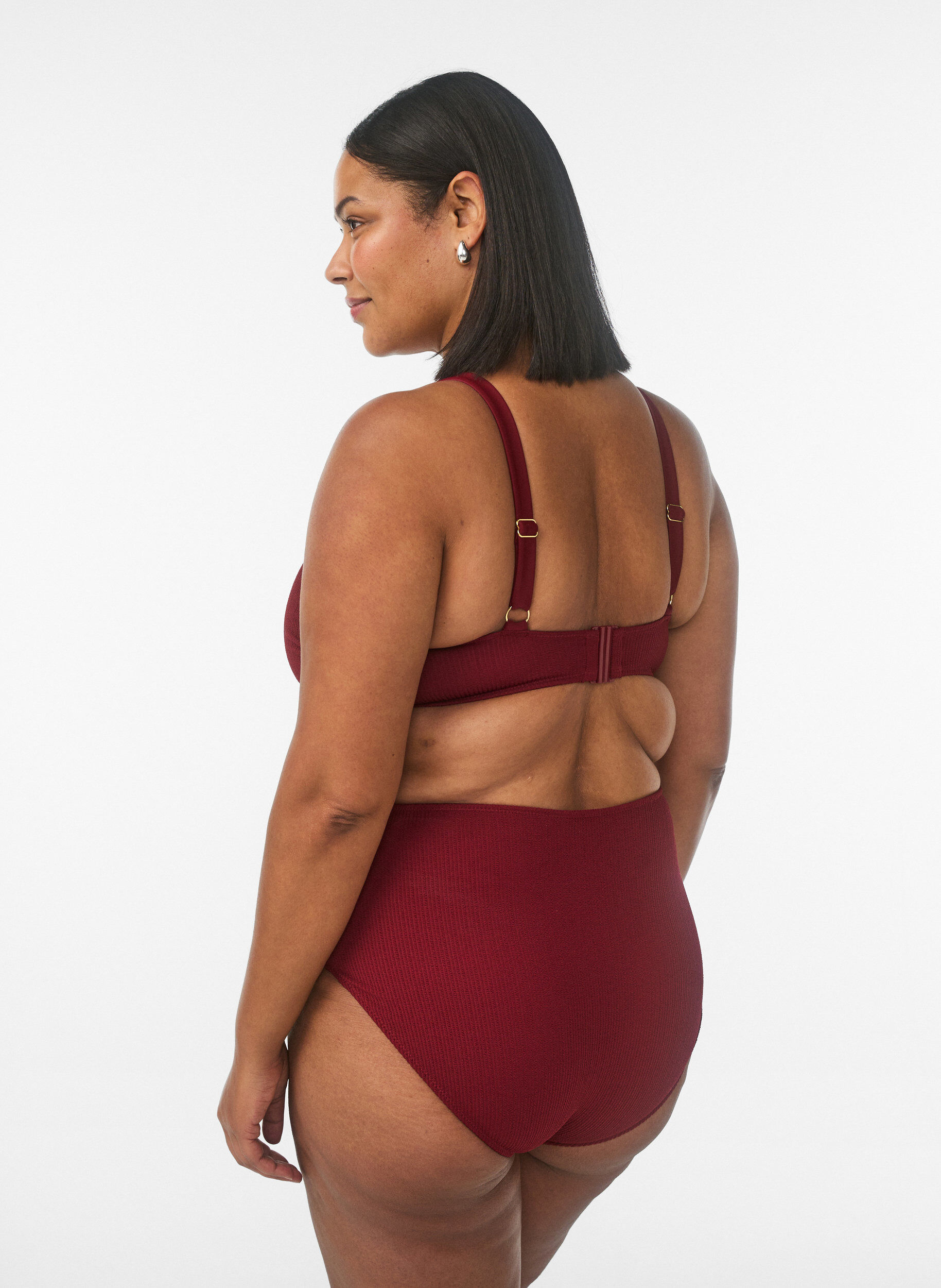 Zizzi Bas de bikini taille haute textur&eacute;, Bordeaux, Model image number 1