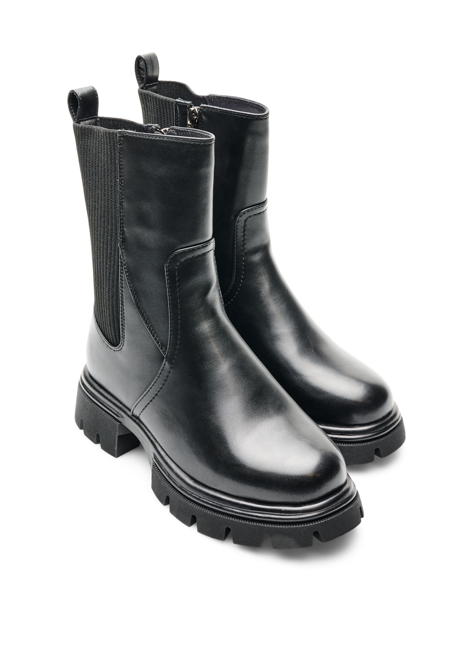 ZizziChelsea-Boot mit klobiger Sohle und gerippten Eins&auml;tzen, Schwarz, Packshot image number 1