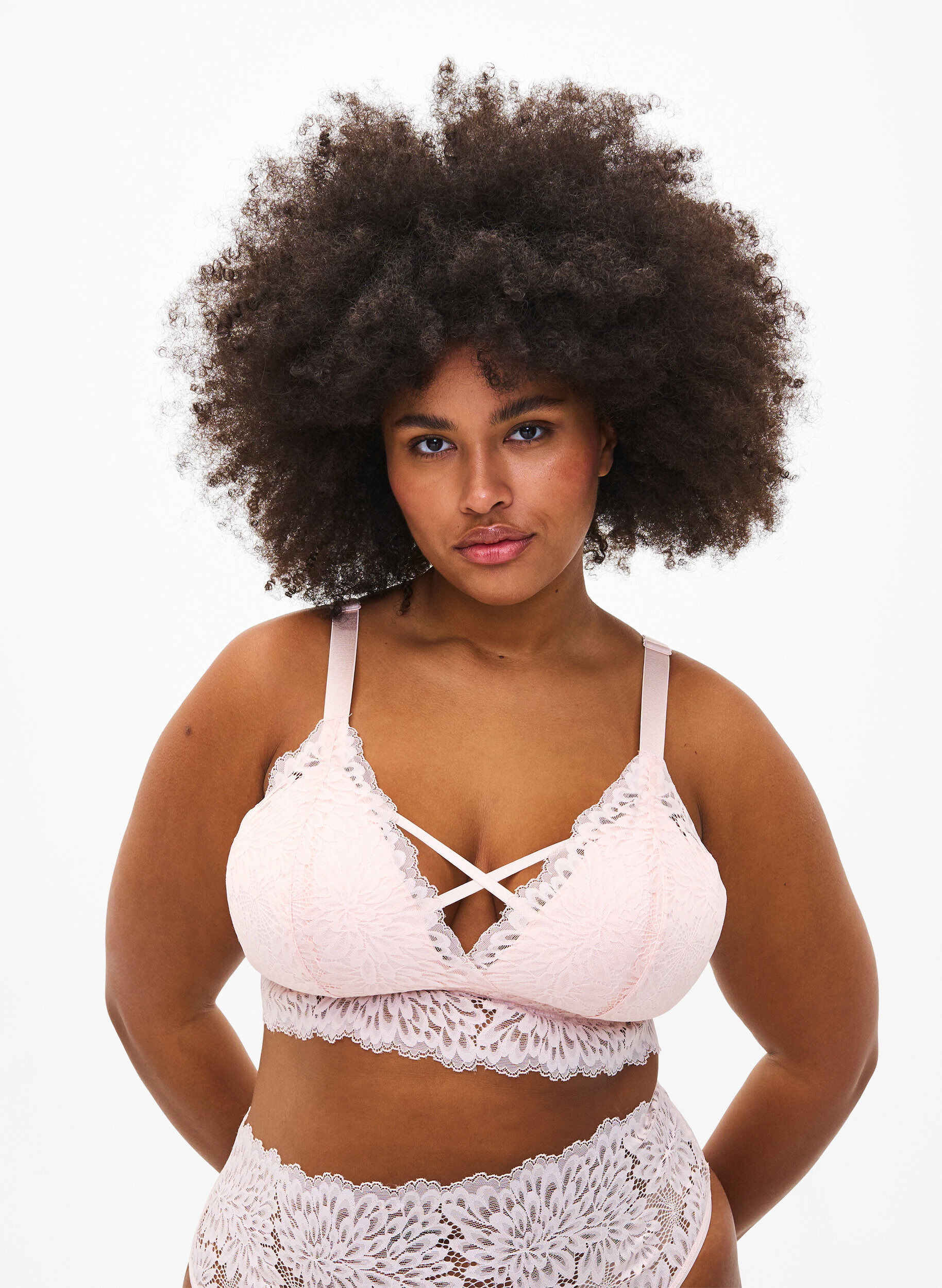 Zizzi Bralette avec d&eacute;tail de cordon et rembourrage doux, Peach Blush, Model image number 0
