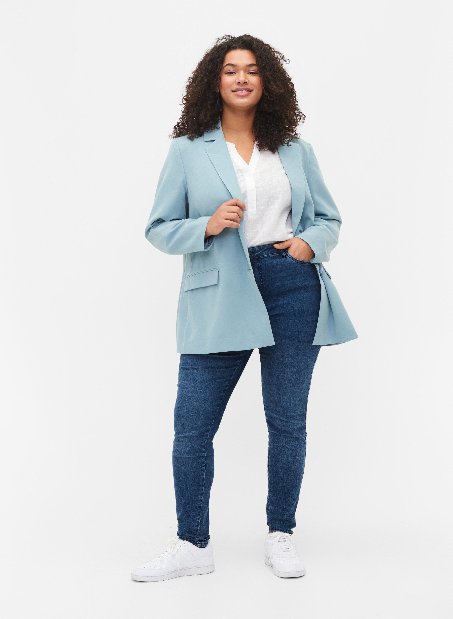 Zizzi Blazer classique avec fermeture &agrave; boutons, Citadel, Model image number 2