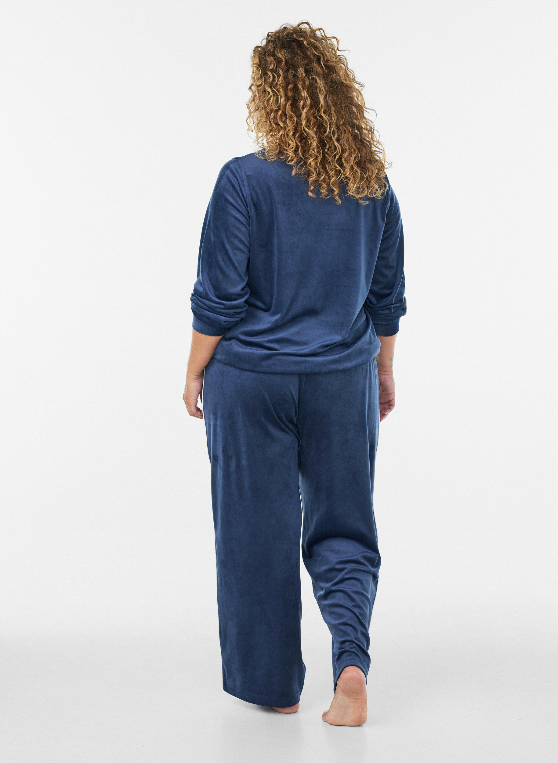 ZizziBlouse en velours avec texte brod&eacute;, Bleu, Model image number 2