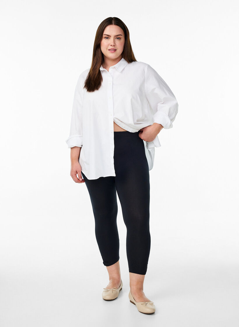Basic 3/4-Leggings mit R&uuml;schendetail, Schwarz, Model image number 1