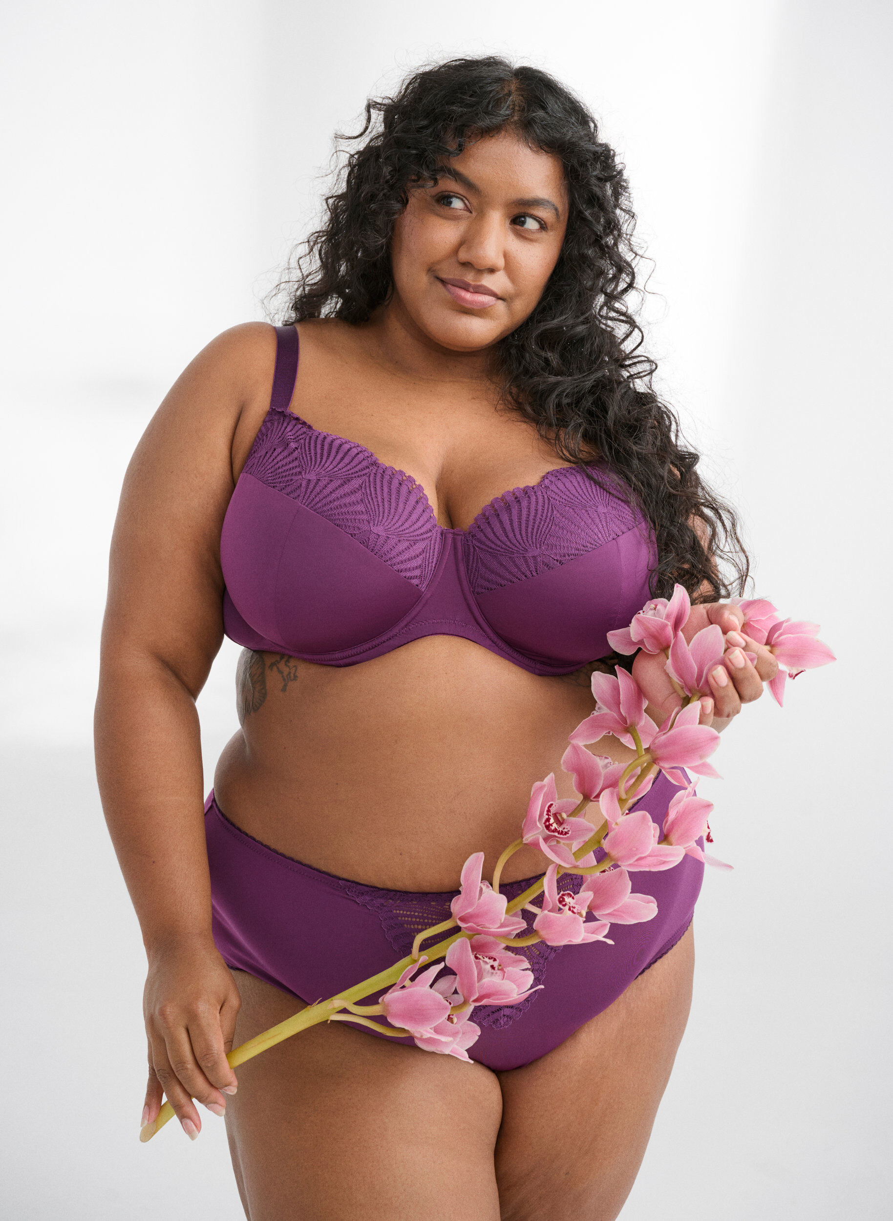 Zizzi Soutien-gorge rembourr&eacute; avec d&eacute;tail en dentelle, Bordeaux fonc&eacute;, Image image number 0