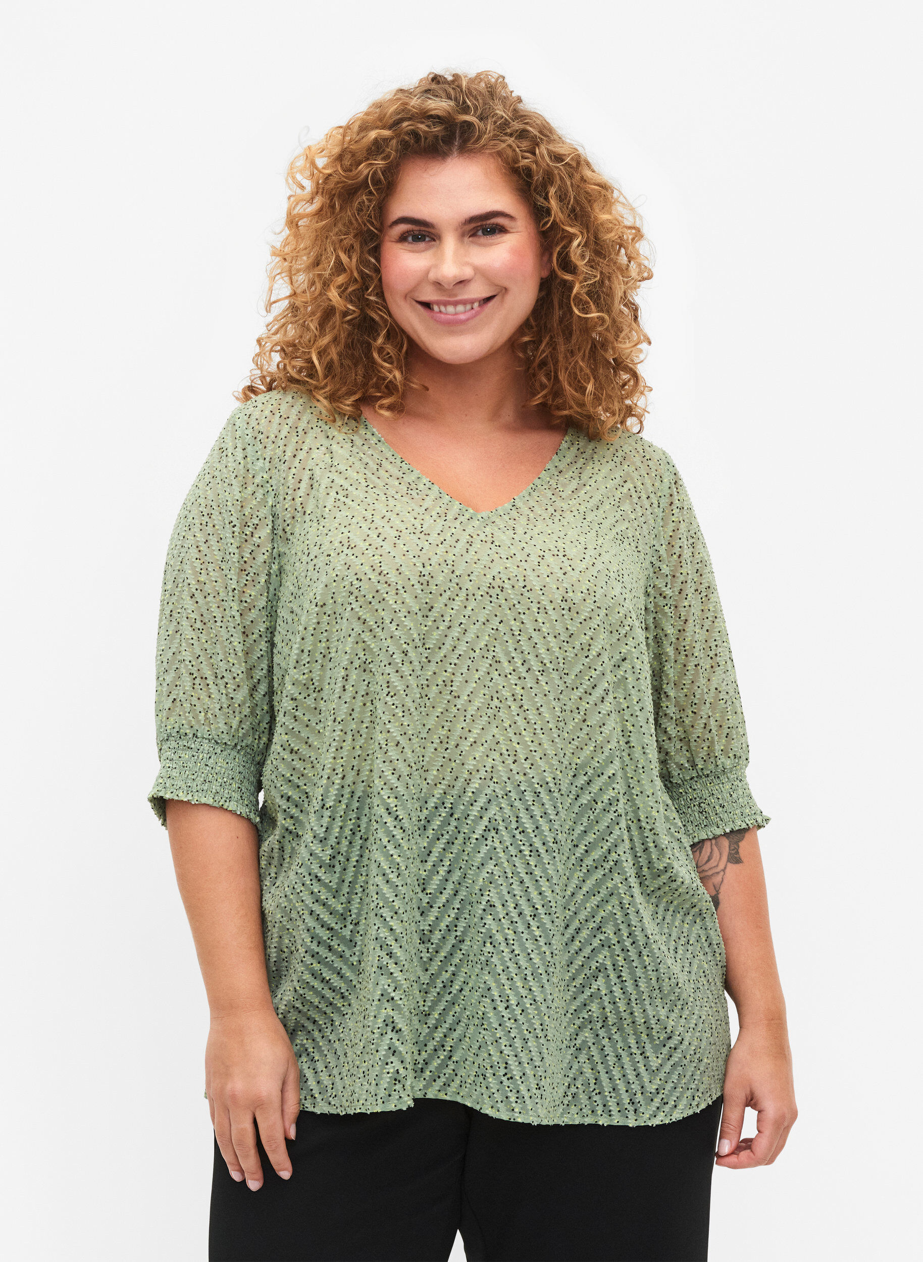 Zizzi Gepunktete Bluse mit kurzen &Auml;rmeln, Seagrass Dot, Model image number 0